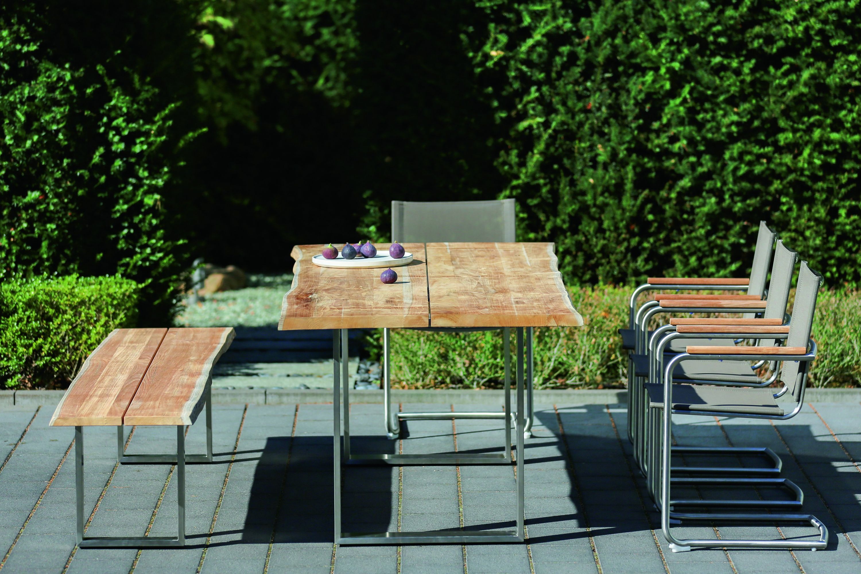 Gartenbank SOLID 220 x 46 x 40 cm