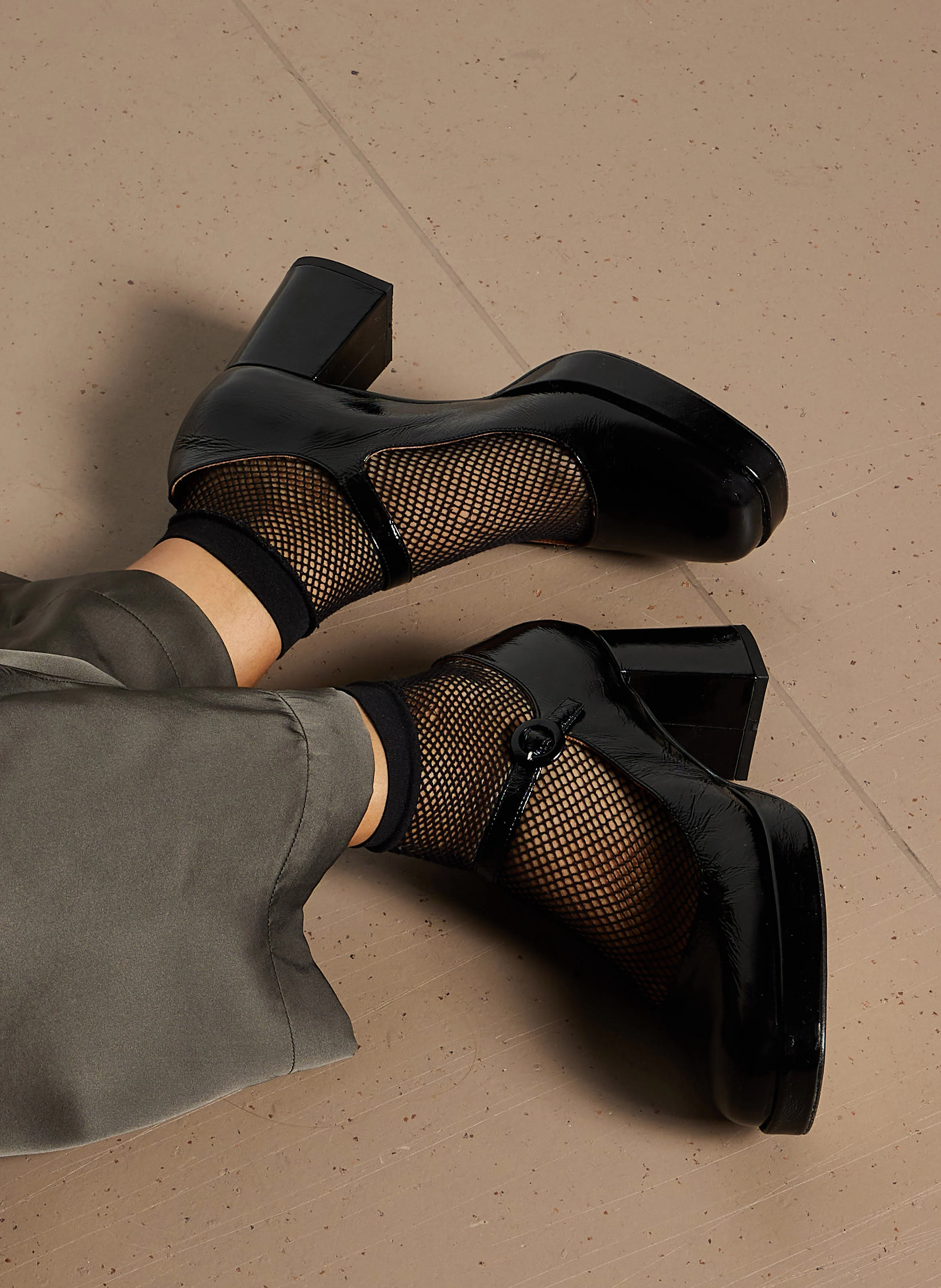 VUELO - Babies à talons hauts en cuir| Noir