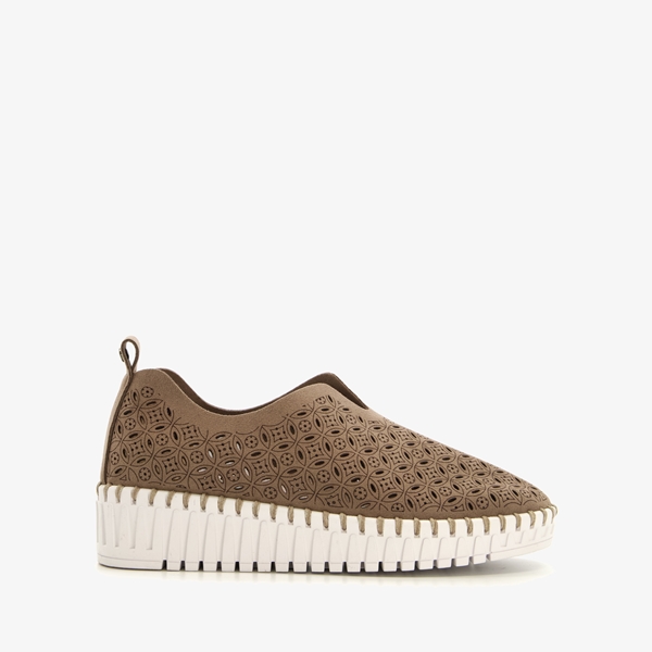 Hush Puppies dames instappers perforaties kaki