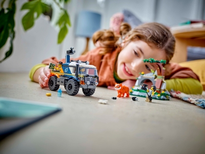 LEGO Jungleonderzoekers: offroad truck (60426)