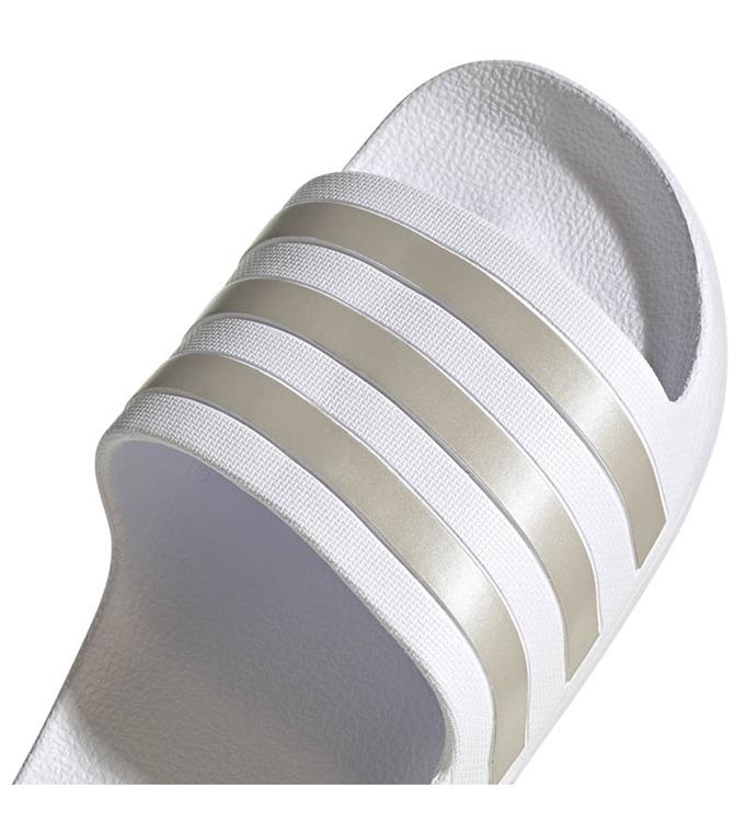 adidas ADILETTE AQUA ftwwht/plamet/ftwwht