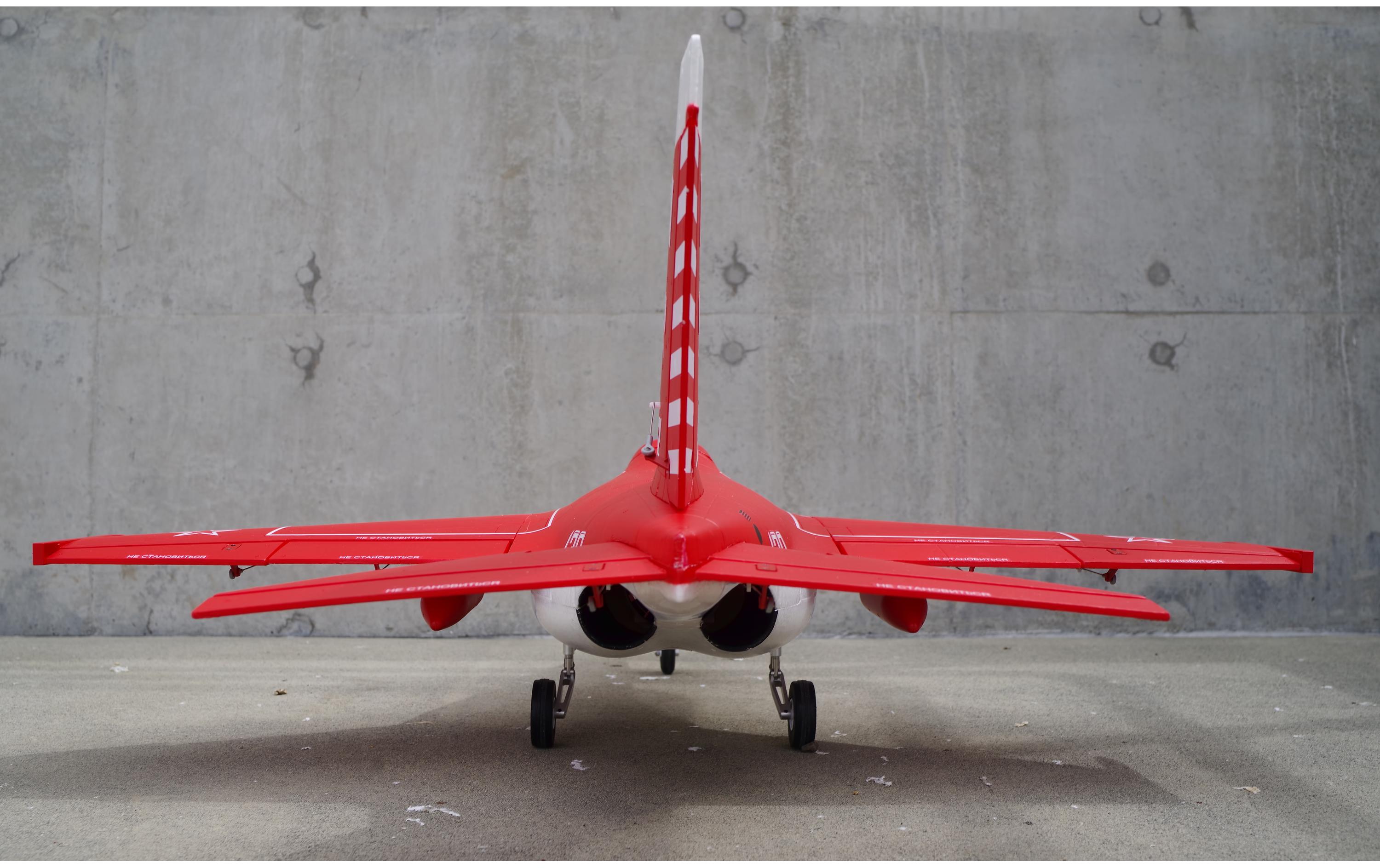 Impeller Jet YAK 130 V2 70 mm PNP<br>YAK-130 Jet mit 12 Blatt Impeller Triebwerk