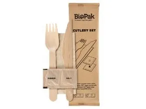 Bestikpose 5/1 med træ kniv/gaffel/serviet/salt/peber,250 stk/krt