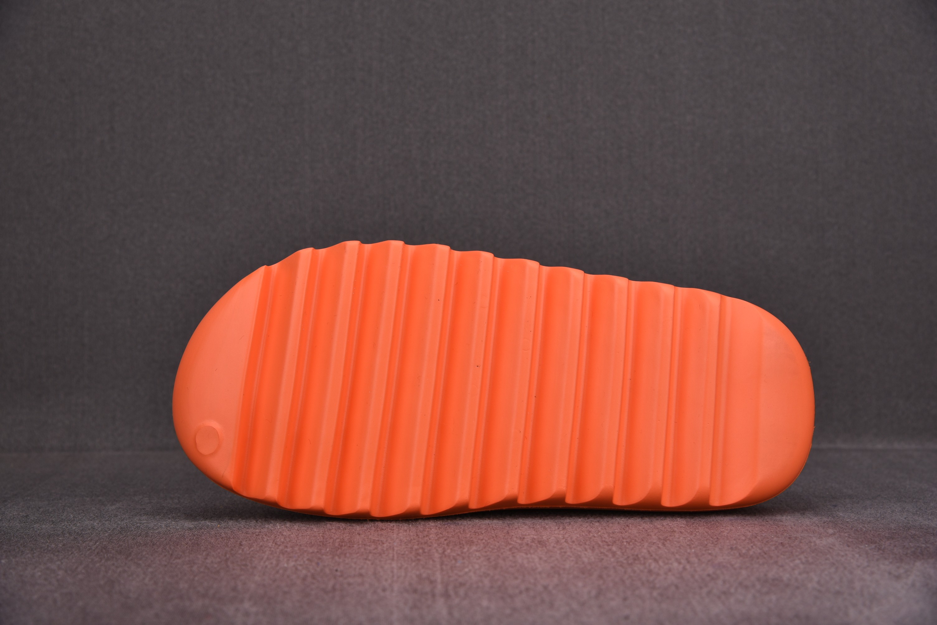 adidas Yeezy Slide Enflame Orange (One Size Smaller!!)