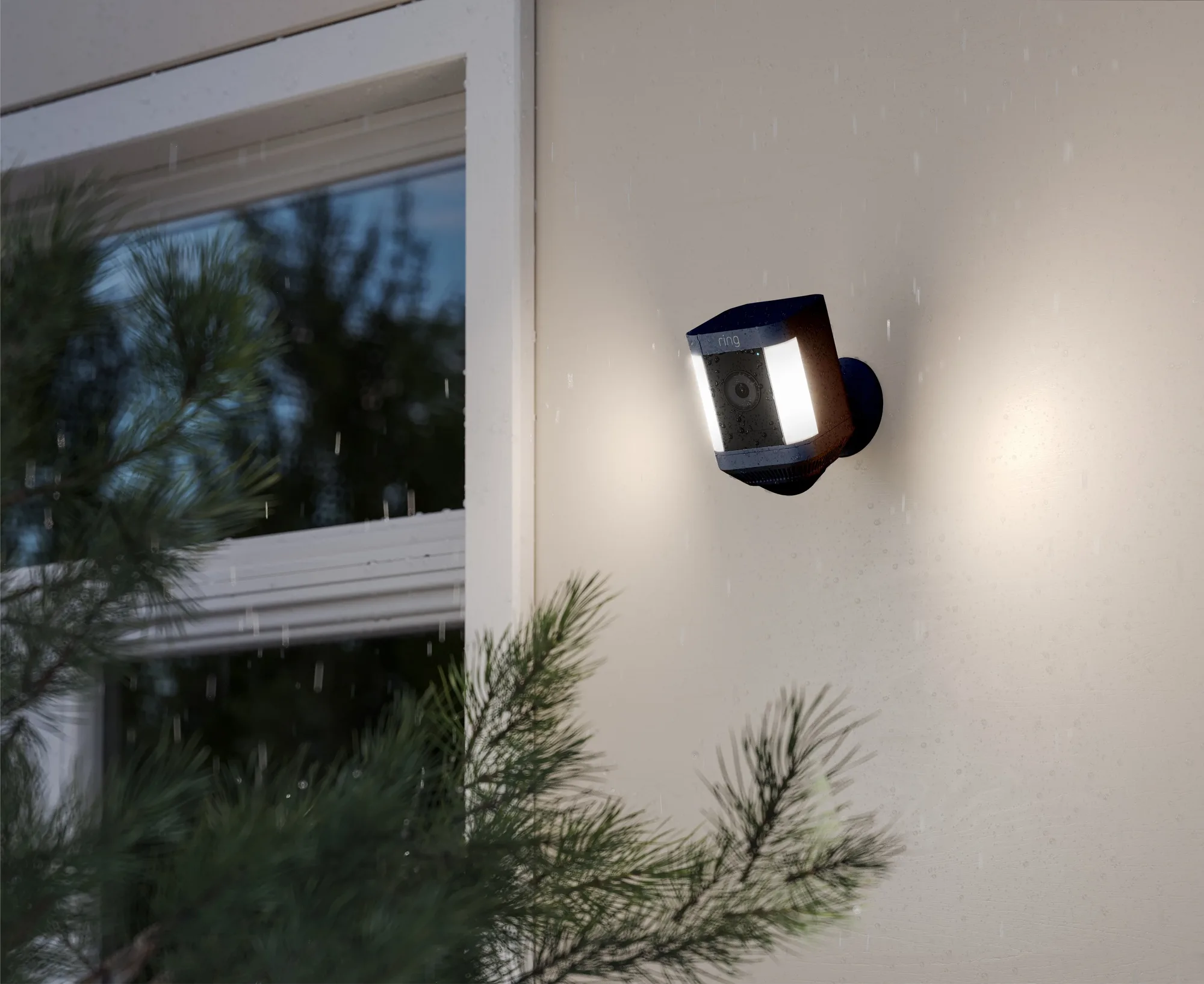 Ring Spotlight Cam Plus Battery Noir Caméra de surveillance