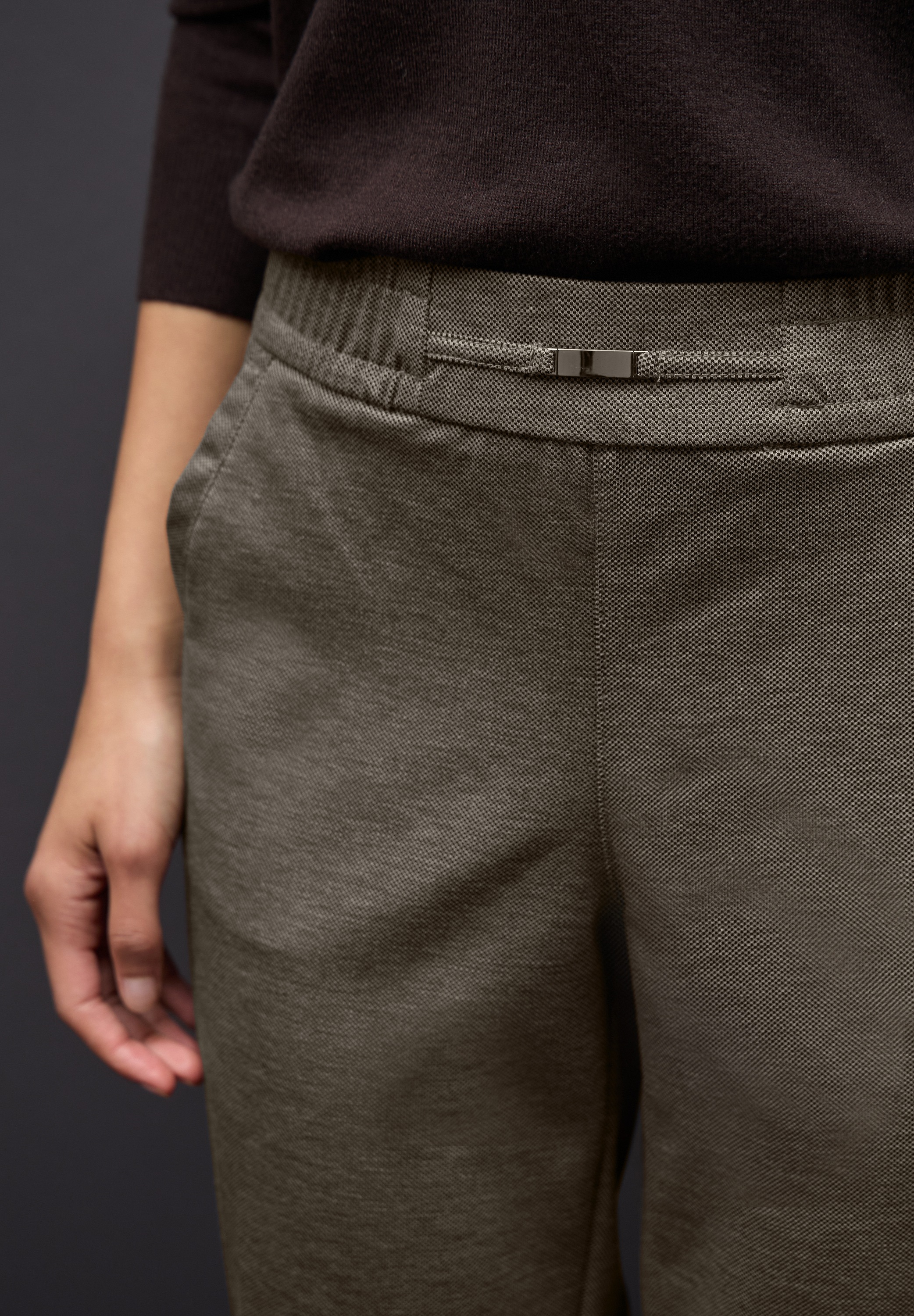 STREET ONE Jogginghose »Style Bonny«  mit Schnallendetail