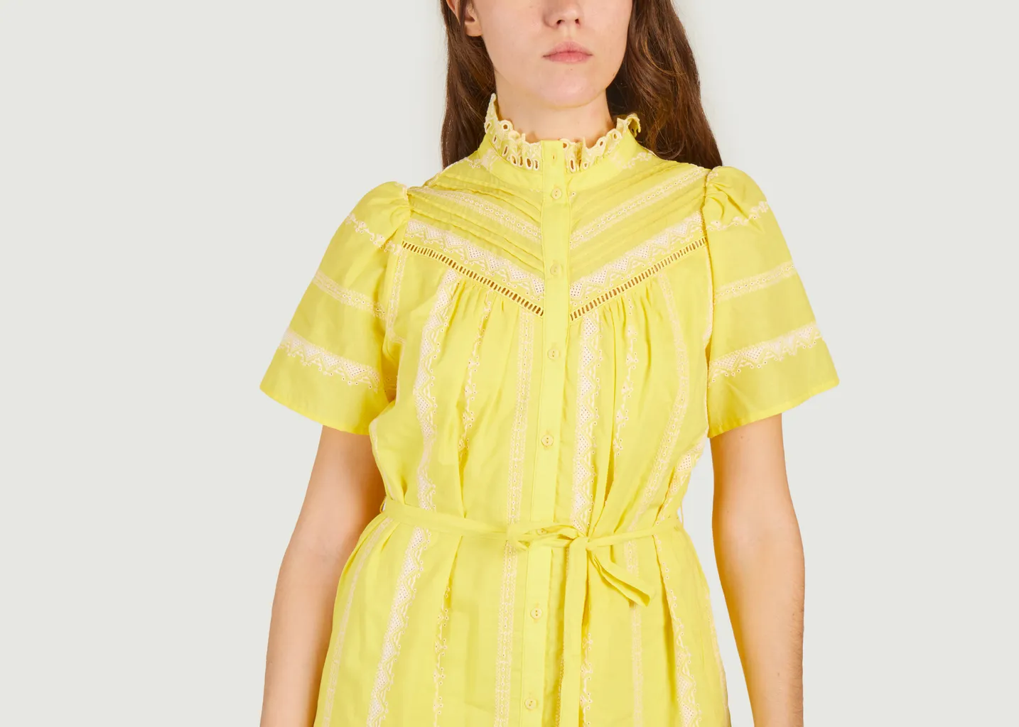 Robe Chalva Suncoo