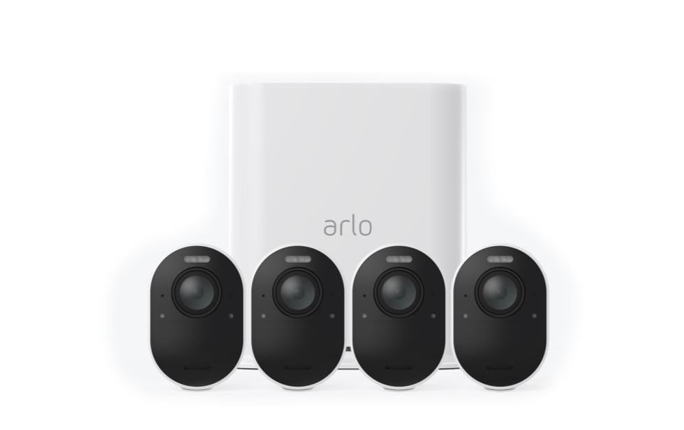 Überwachungsset Ultra 2 4K UHD VMS5440-200EUS Set 4 Kameras<br>Kabelloses 4K-UHD-Überwachungssystem mit 4 Kameras (VMS5440)