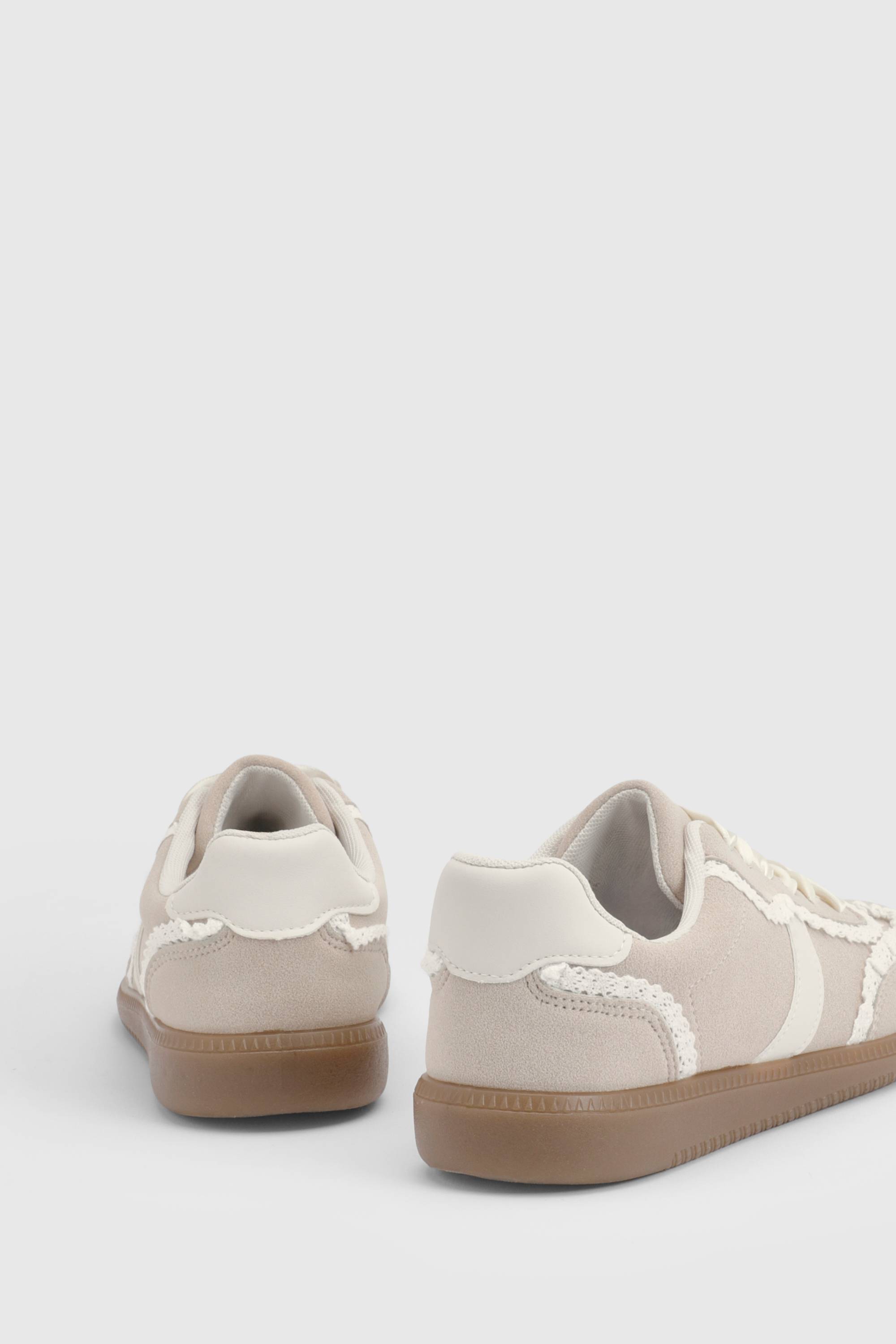 Oasis Baskets Tyler En Synthétique Avec Détails En Dentelle À Lacets