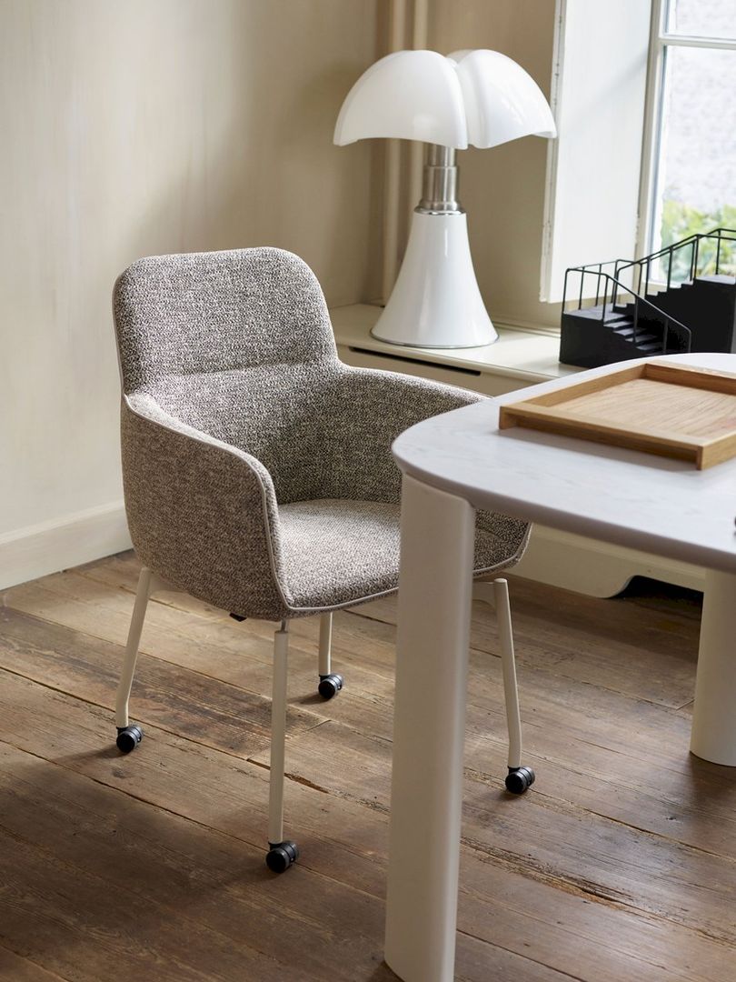Leolux Tico Eettafel