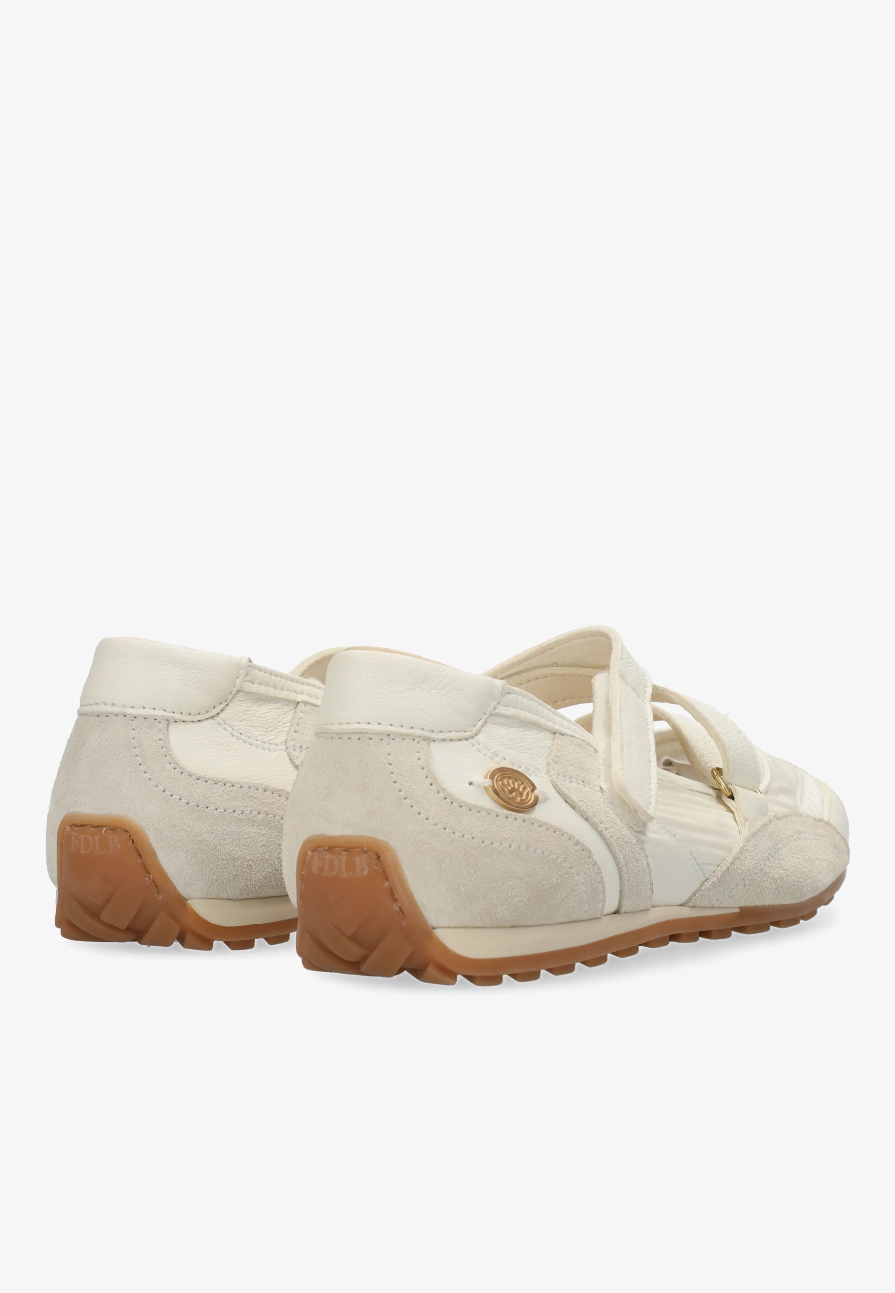 UTA KEA Ballerina satin Off White