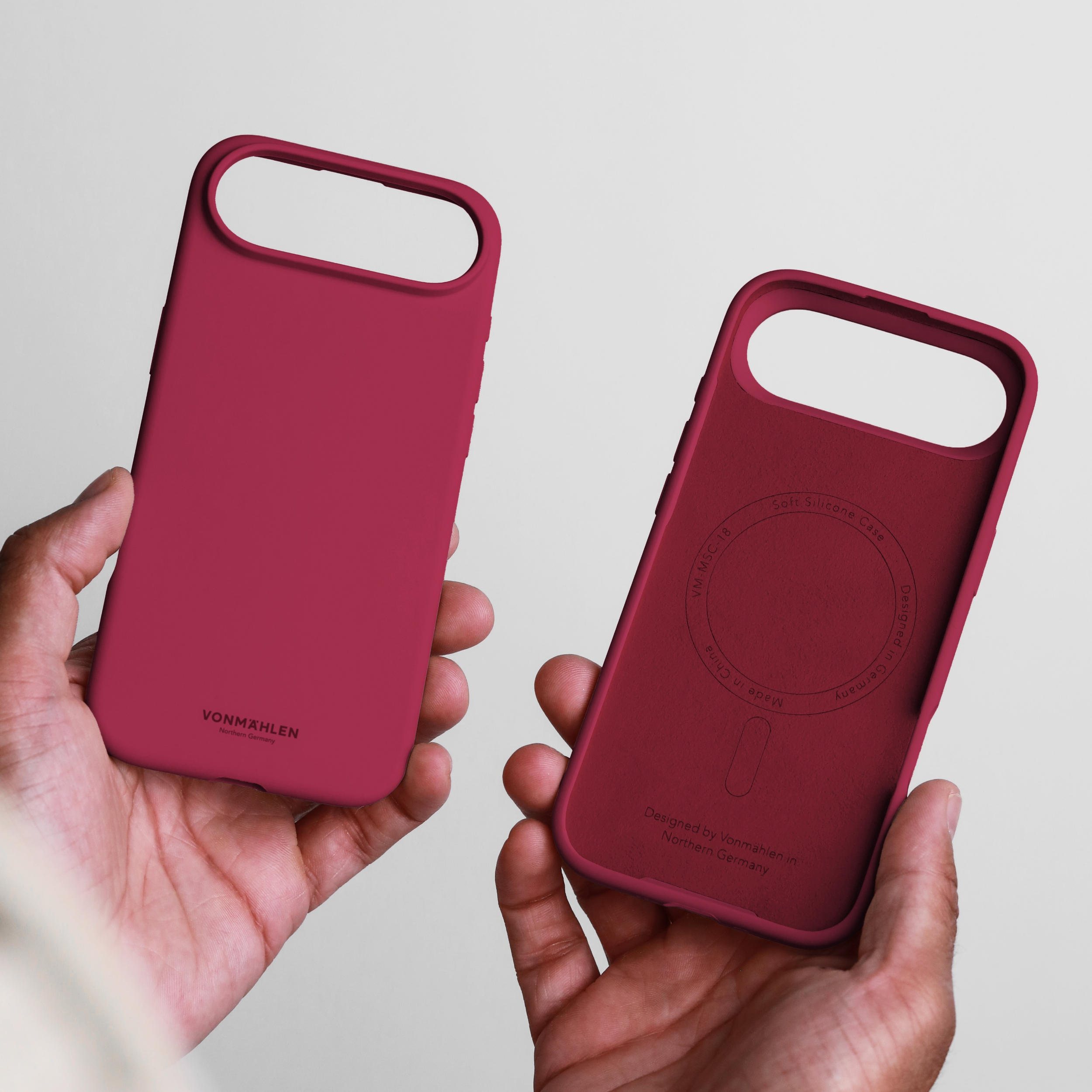 iPhone Air MagSafe Soft Silicone Hülle Case Recycled (MSC00114) - Dunkelrot