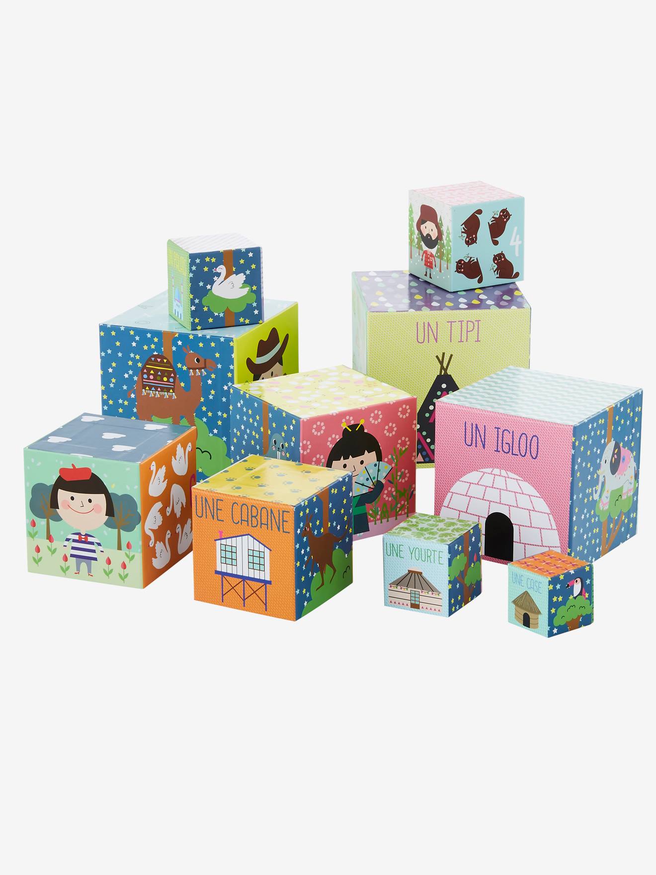 Pirâmide de 10 cubos multicoloridos