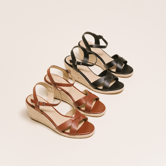 Sandales à talon compensé  en corde en cuir noir