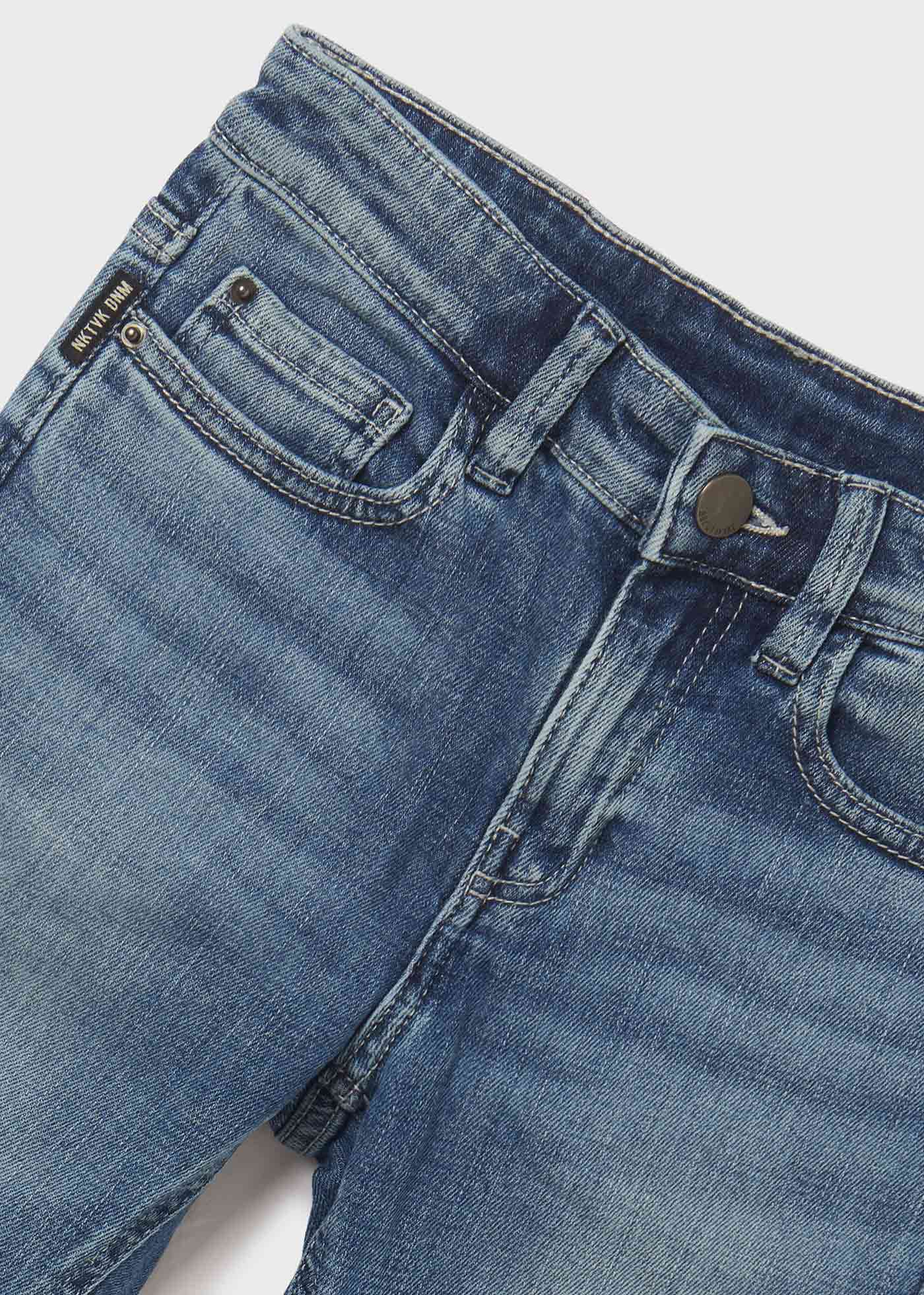 Calça jeans regular de algodão sustentável para meninos
