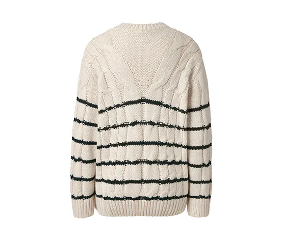 Gestreifter Strickpullover