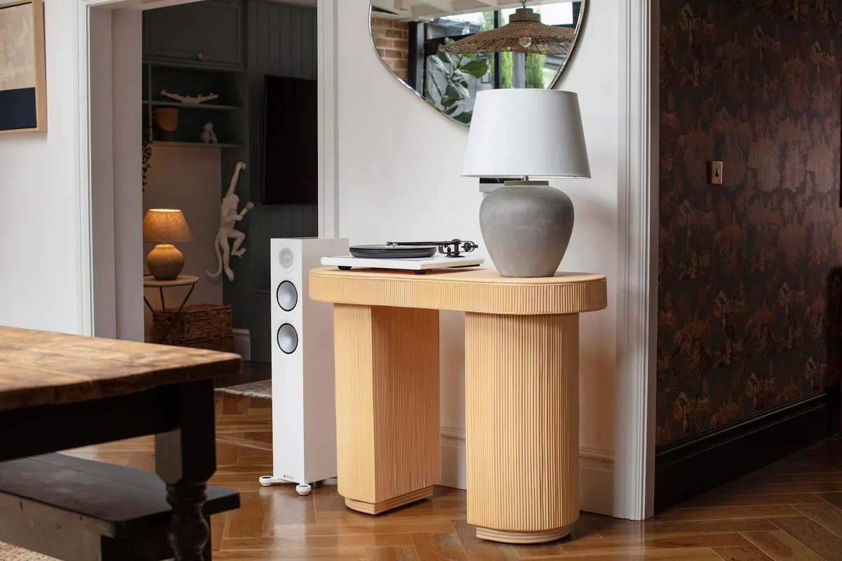 Monitor Audio Silver 200 7G Blanc satin (la paire) Enceintes colonne