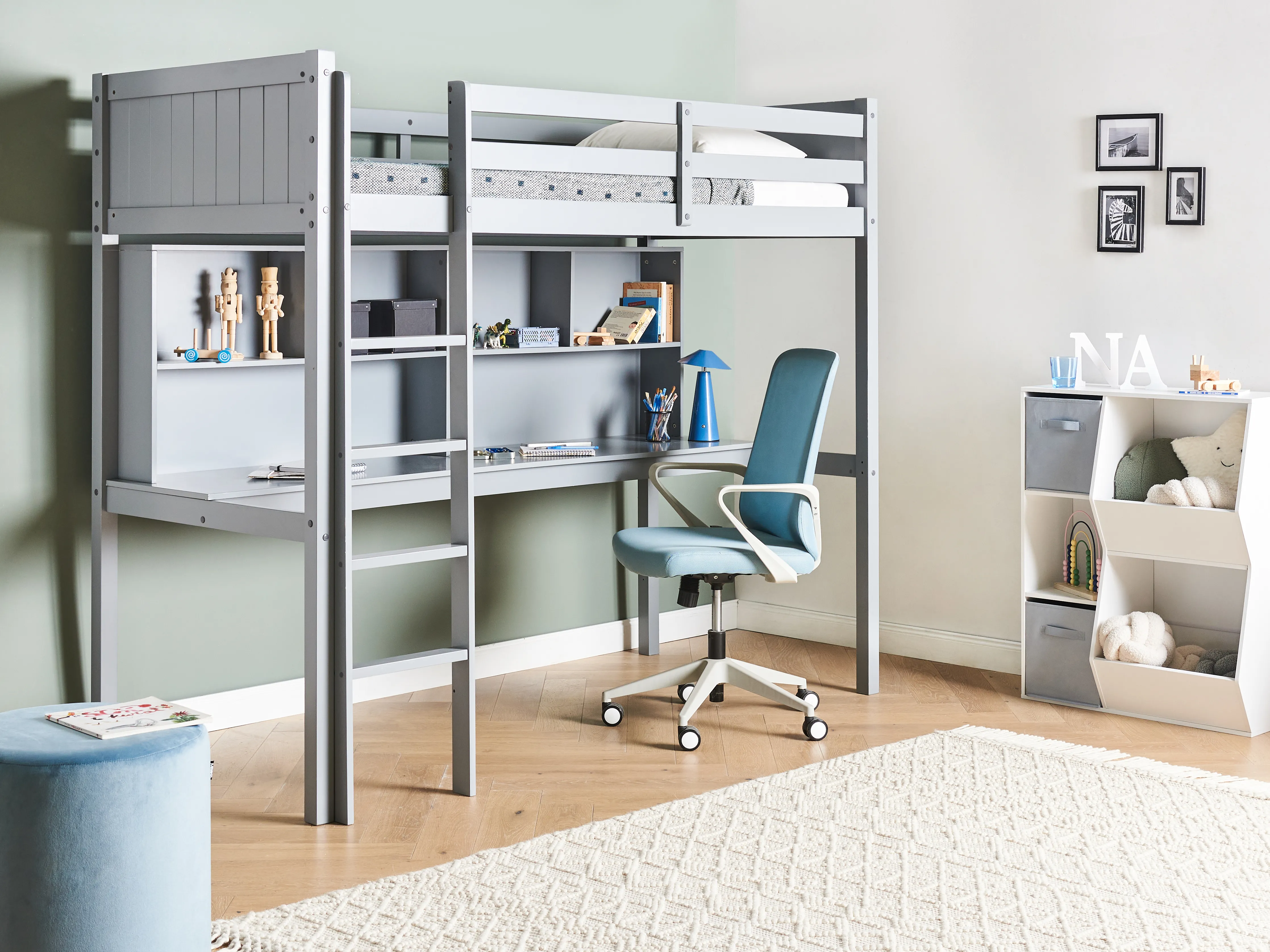 Hoogslaper met bureau Dennenhout FOUCAMONT 90 x 200 cm Grijs