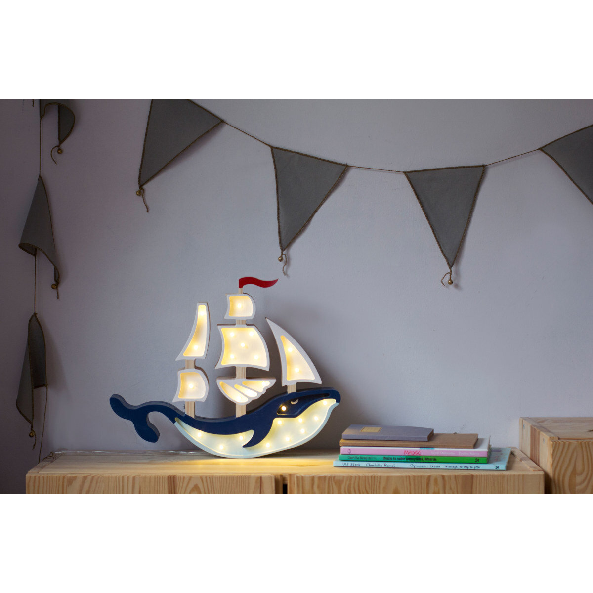 Little Lights Little Lights Nachtlicht Lampe Schiff Wal