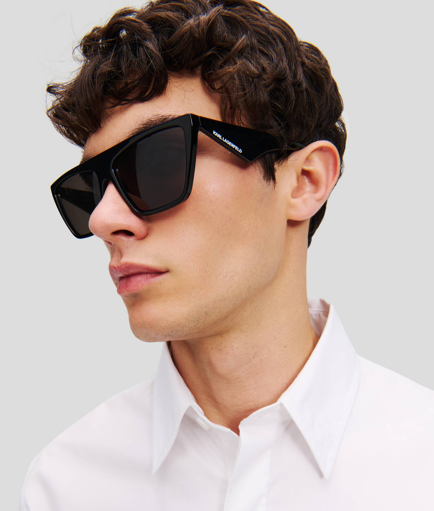 LUNETTES DE SOLEIL AVEC LOGO KARL - Noir