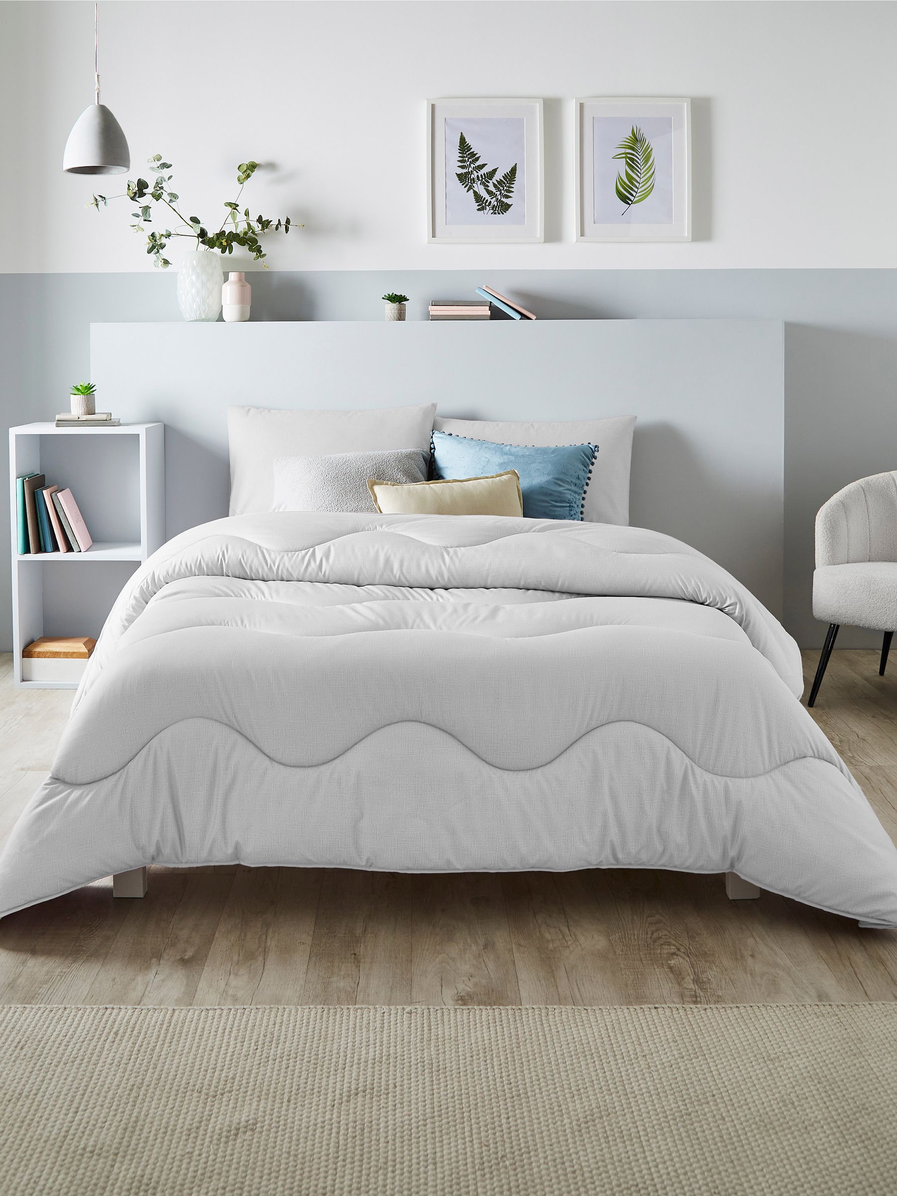 Night Lark Linen 10.5 Tog Coverless Duvet