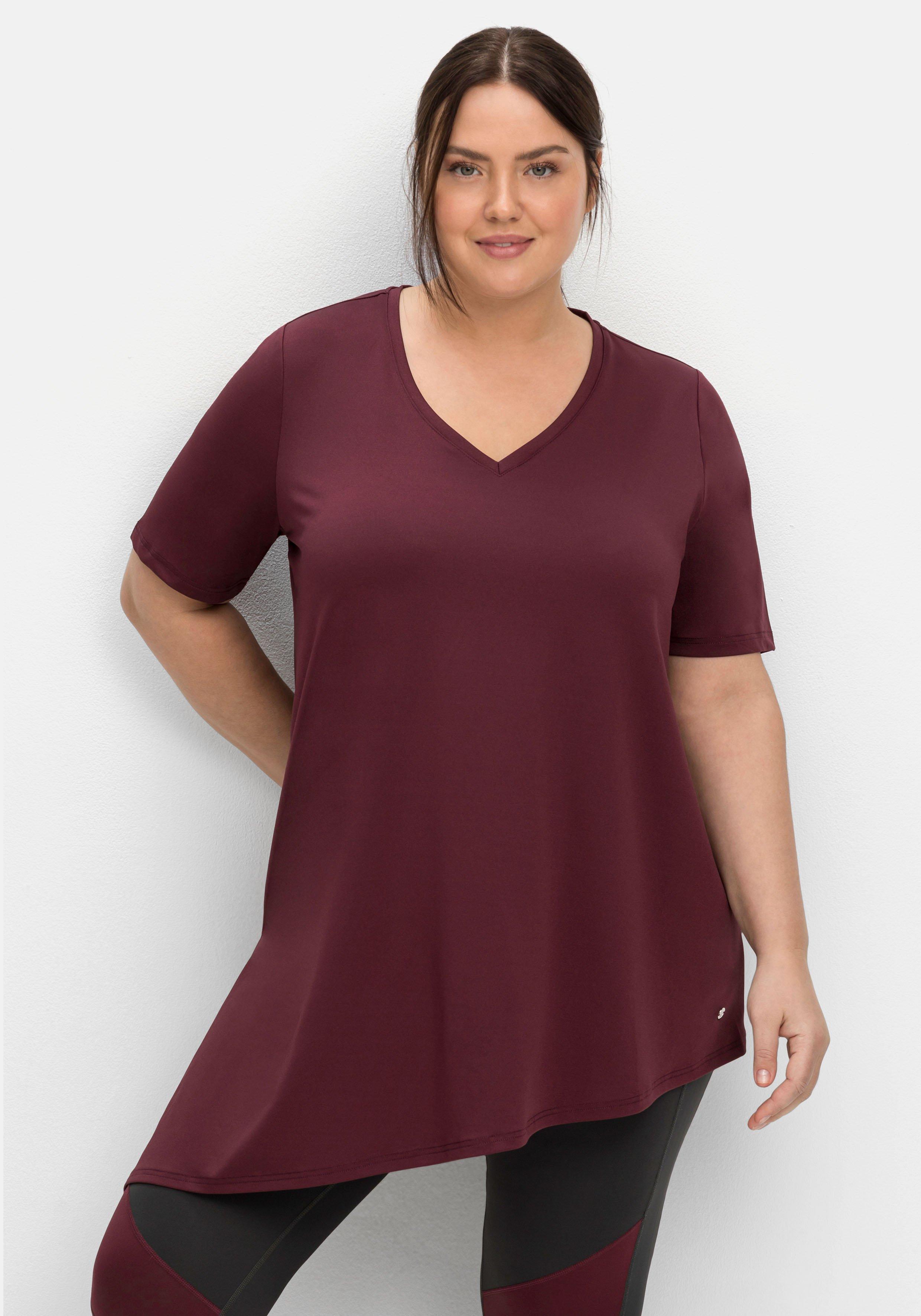 Funktionsshirt mit asymmetrischem Saum