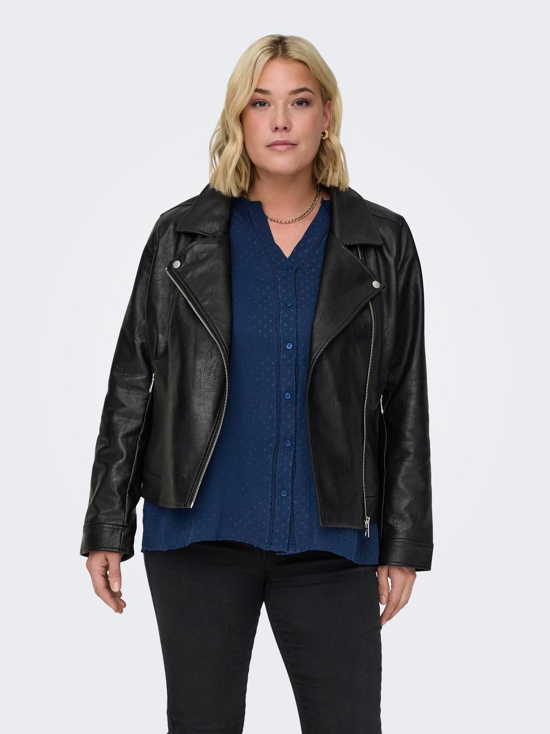 CARHANNE Kunstlederjacke Black