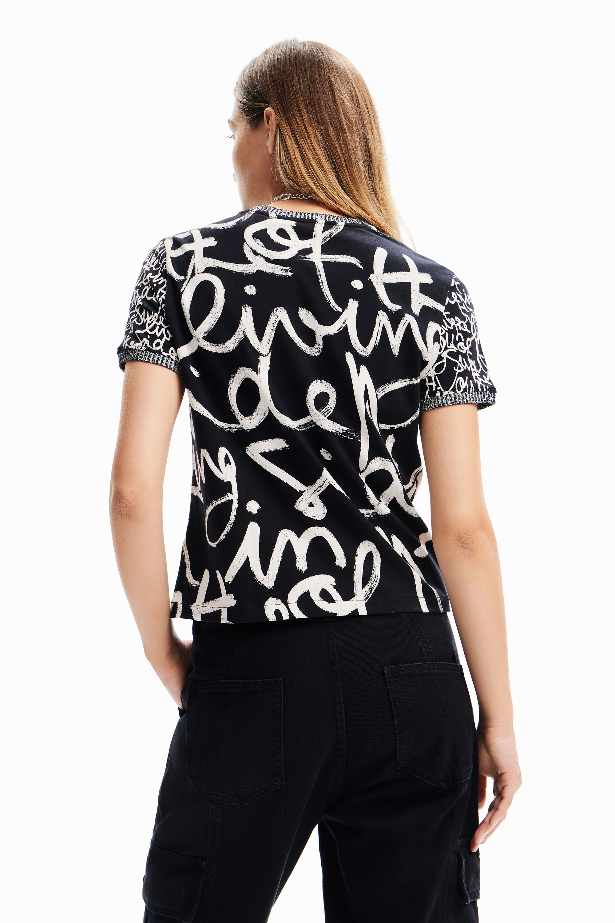 T-shirt messages contraste
