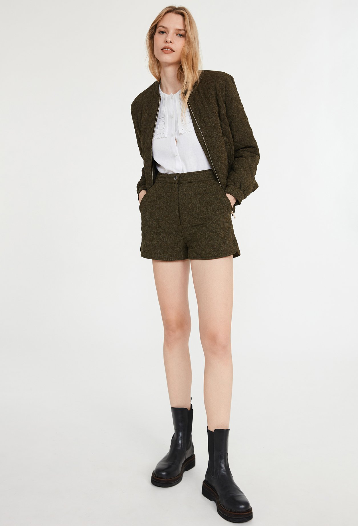 Short matelasse