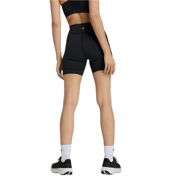 Short trail NEW BALANCE NB SLEEK POCKET HIGH RISE SHORT 6 IN W BLACK
