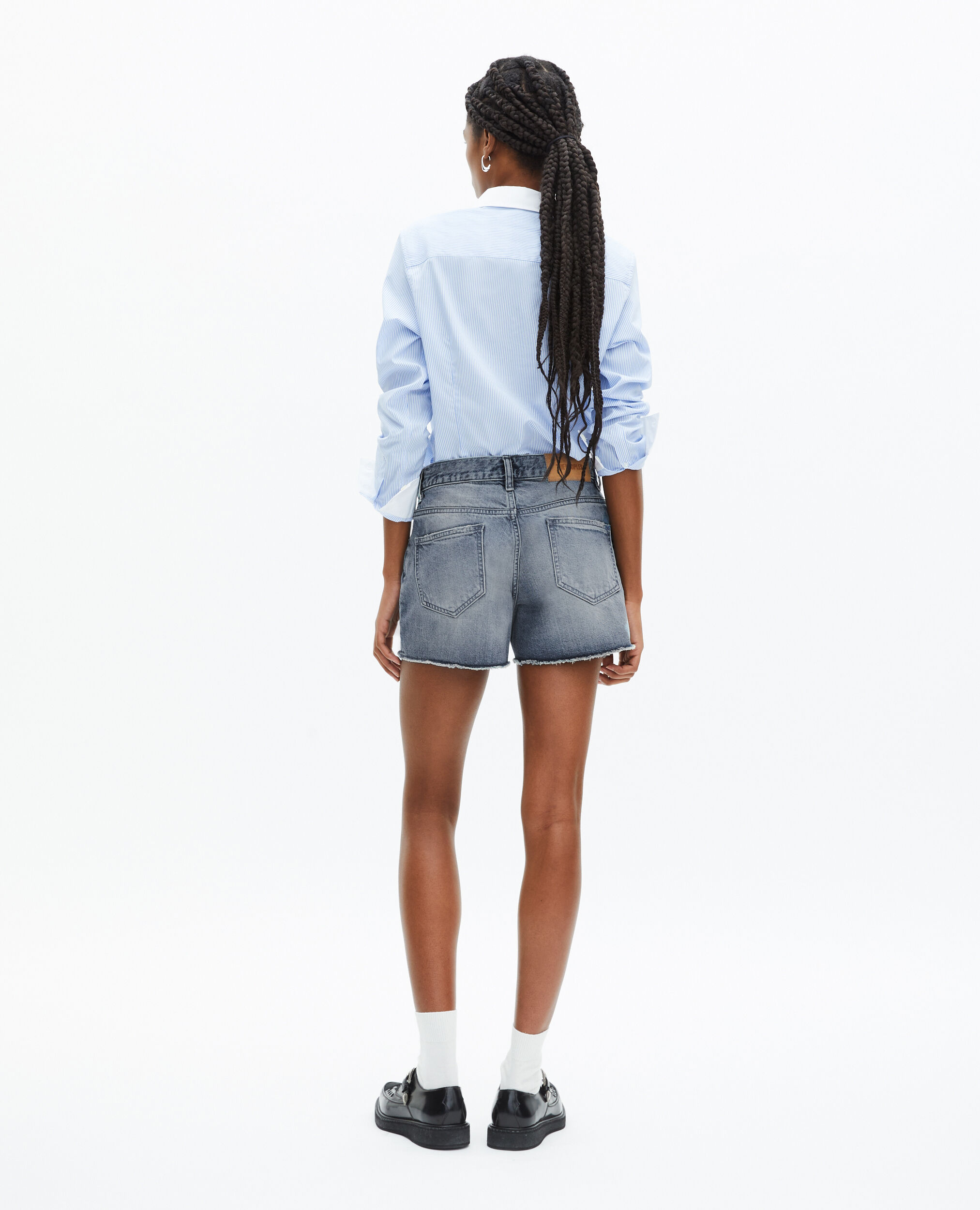 Short en denim bleu