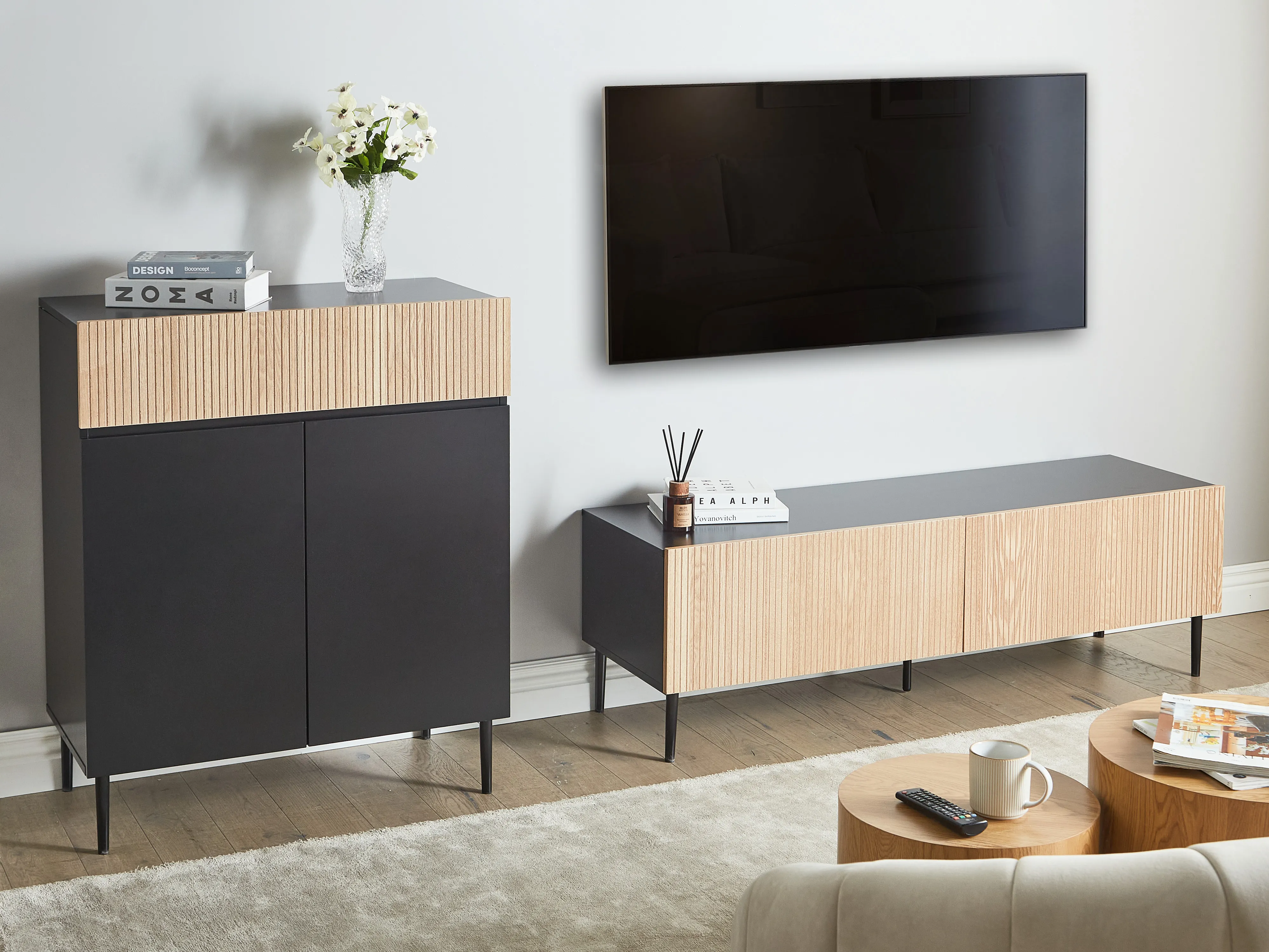 TV-meubel BLYTHE Natuurlijk essenhout Zwart