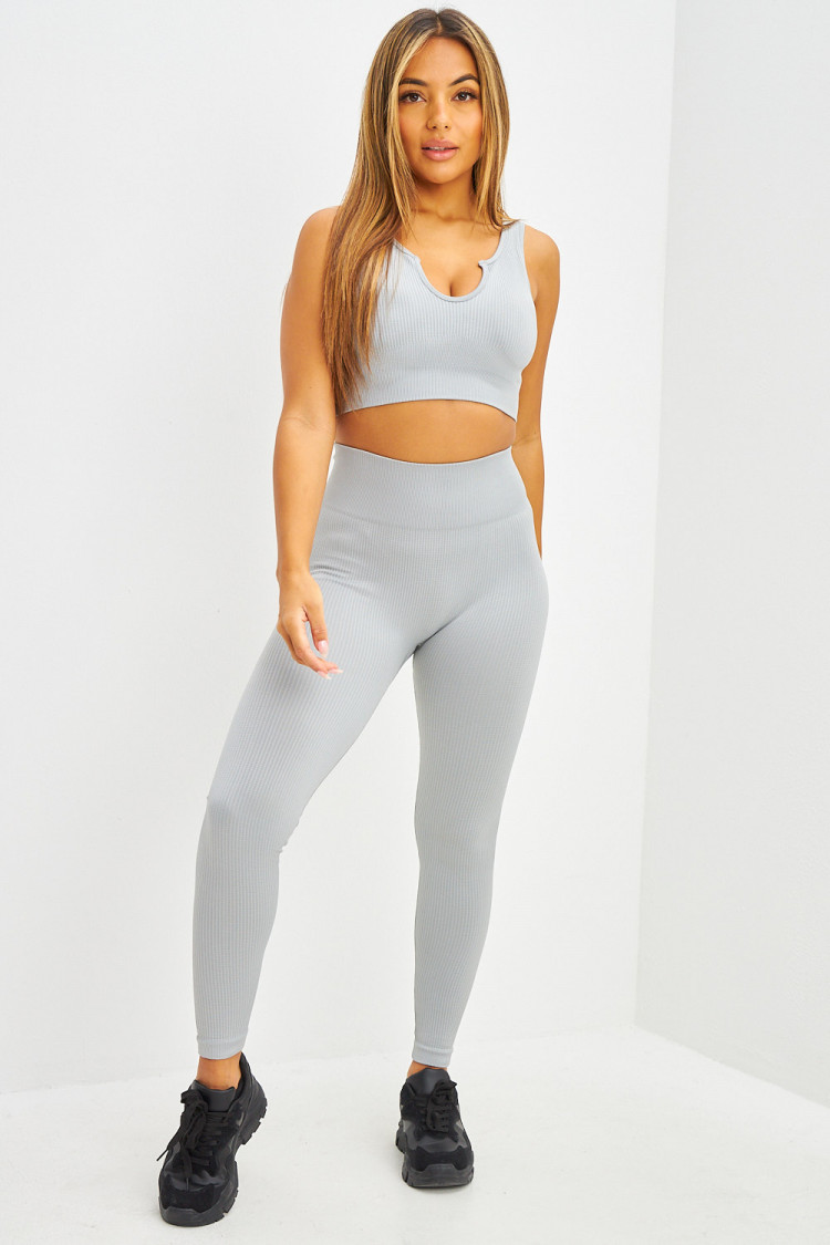 Ensemble brassière + legging de sport gris