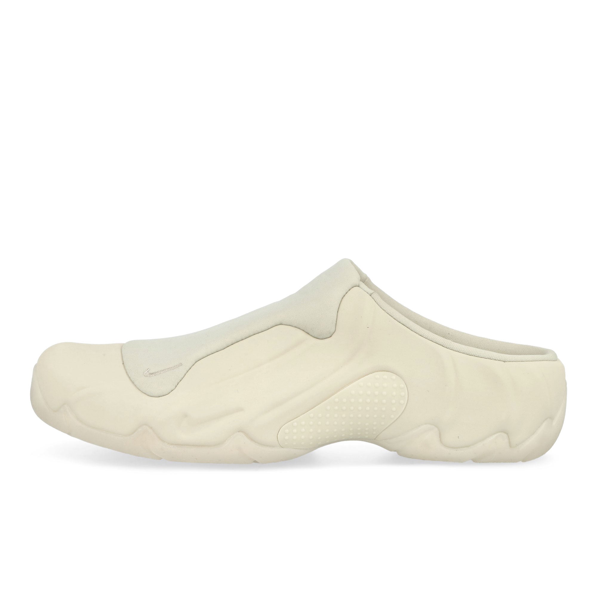 Nike<br>Clogposite