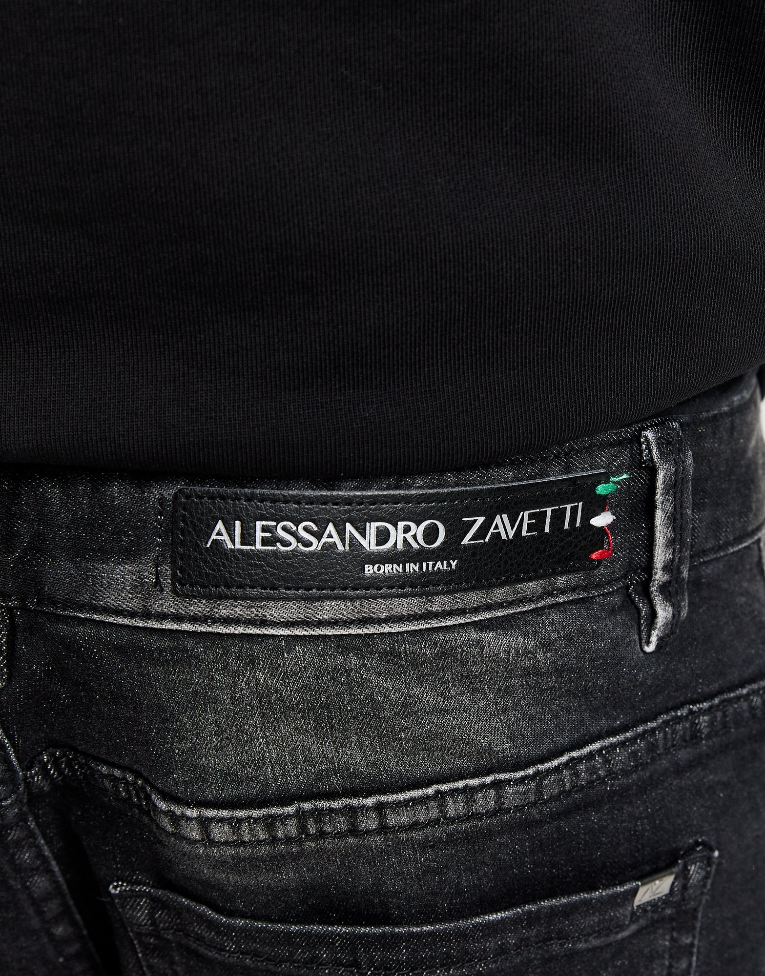 Alessandro Zavetti Jean Ricambio Homme