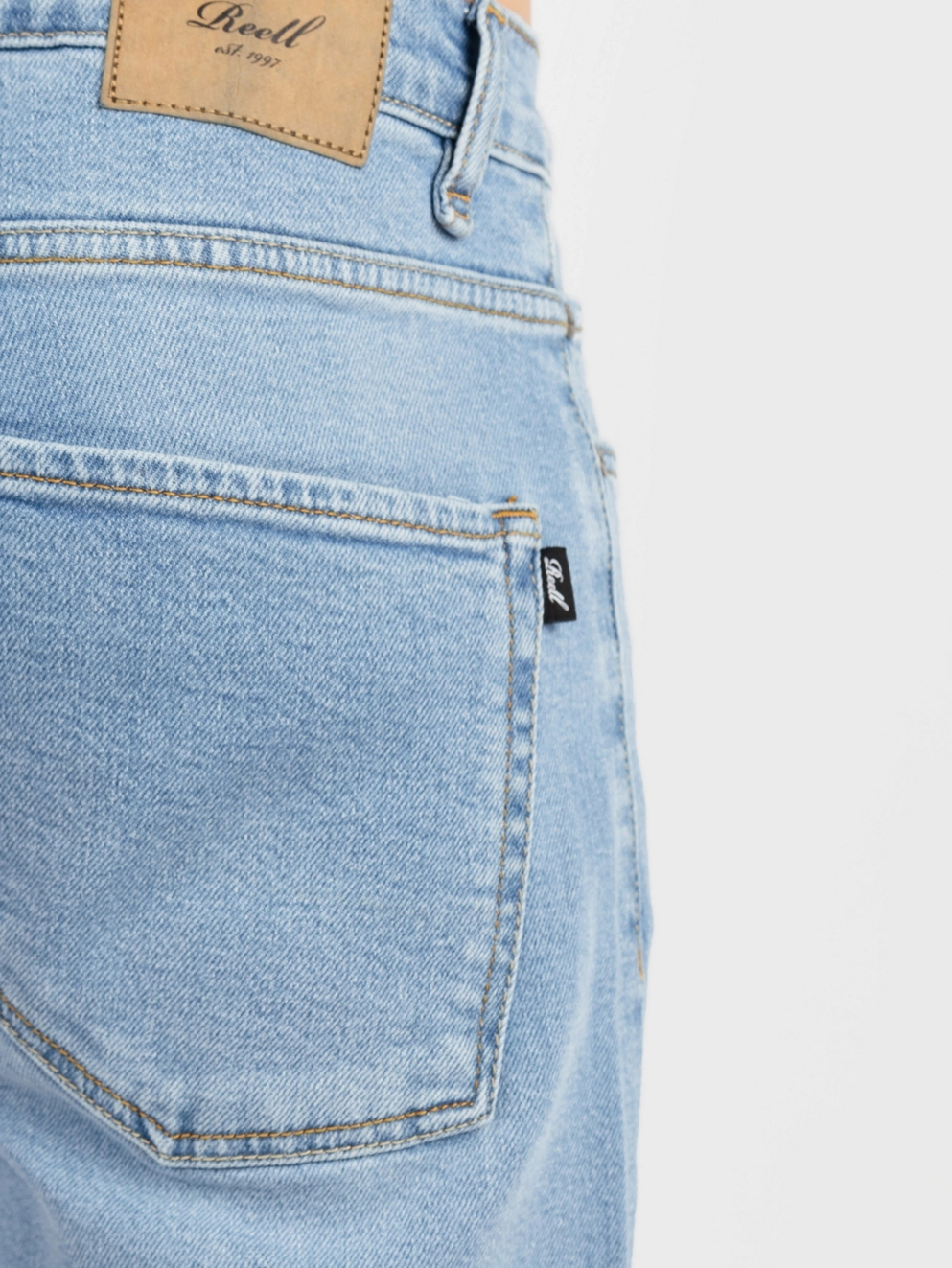 REELL Barfly Jeans light blue stone