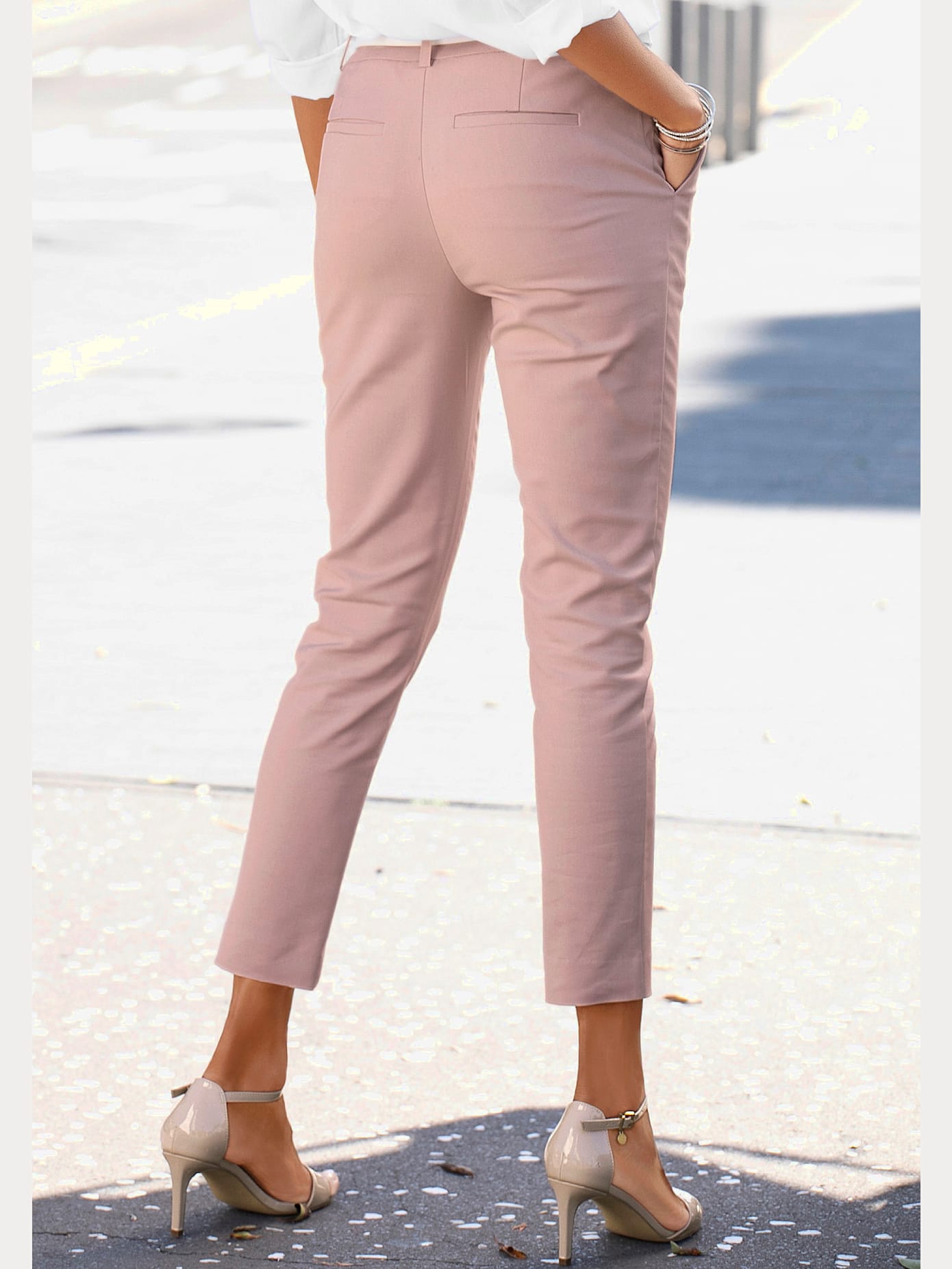 Pantalon chino idéal pour les loisirs et le travail