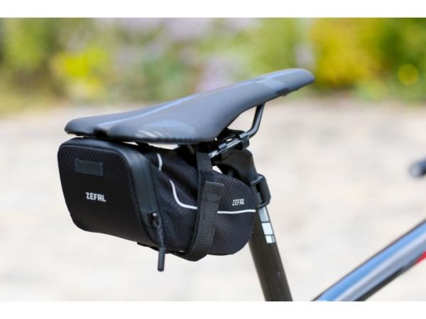 Zéfal Z-Light Sadeltaske, 0.90L