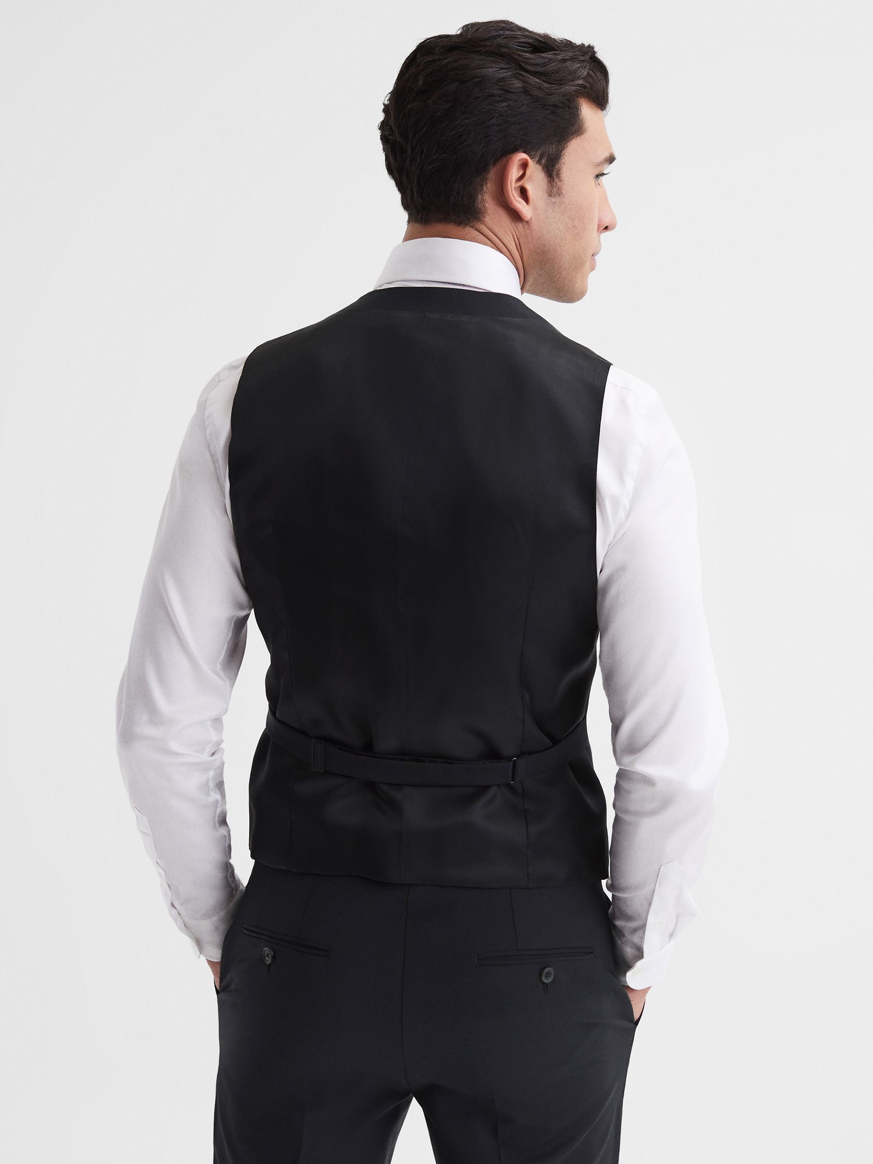 Zwart - Reiss - Hope - Modern-fit reisherenvest