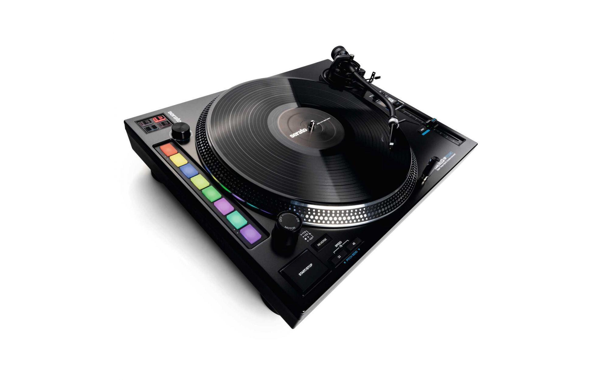Plattenspieler RP-8000 MKII Schwarz<br>DJ-Plattenspieler mit nahtloser Integration in Serato DJ Pro