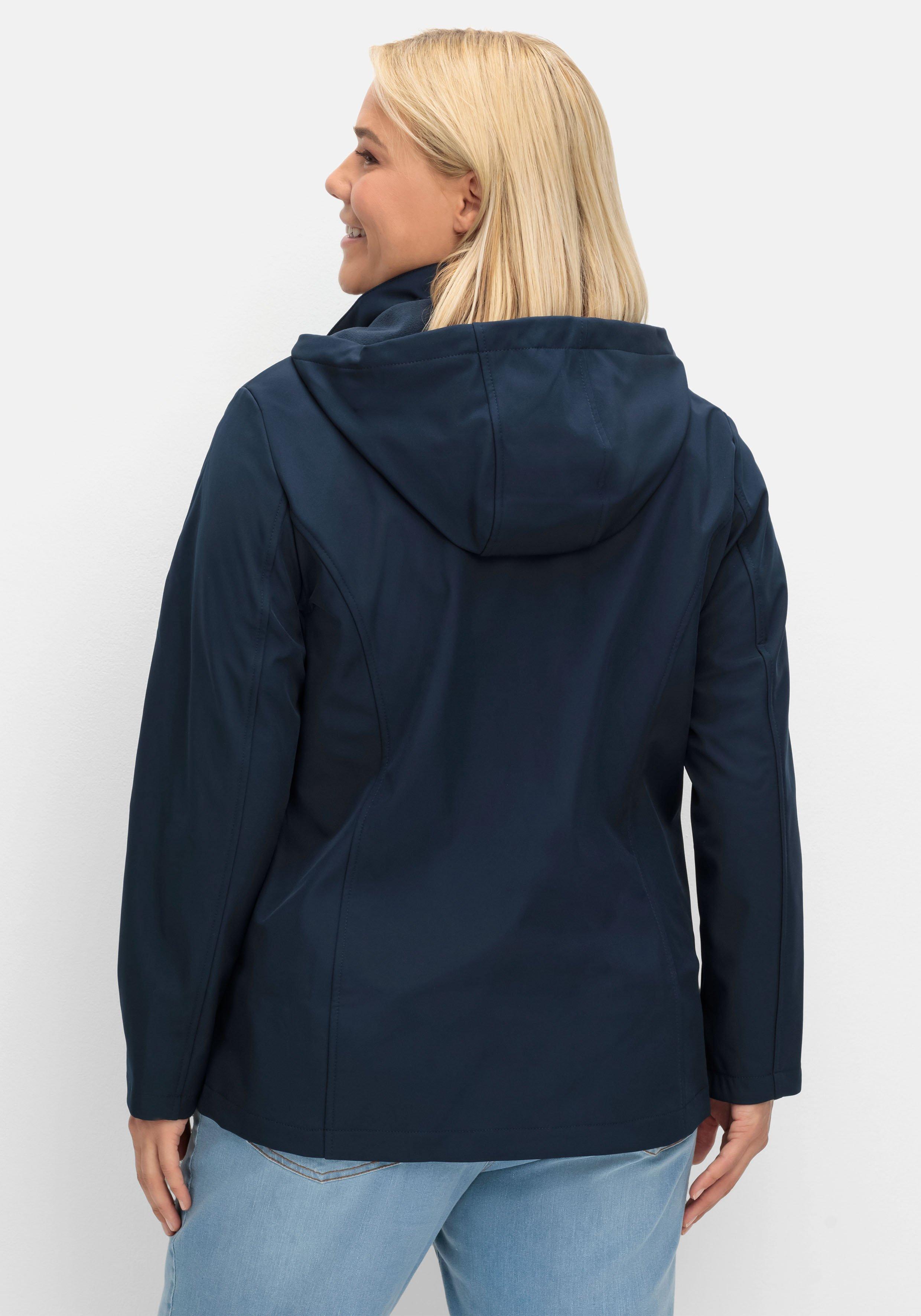 Softshelljacke mit Kapuze, in Longform
