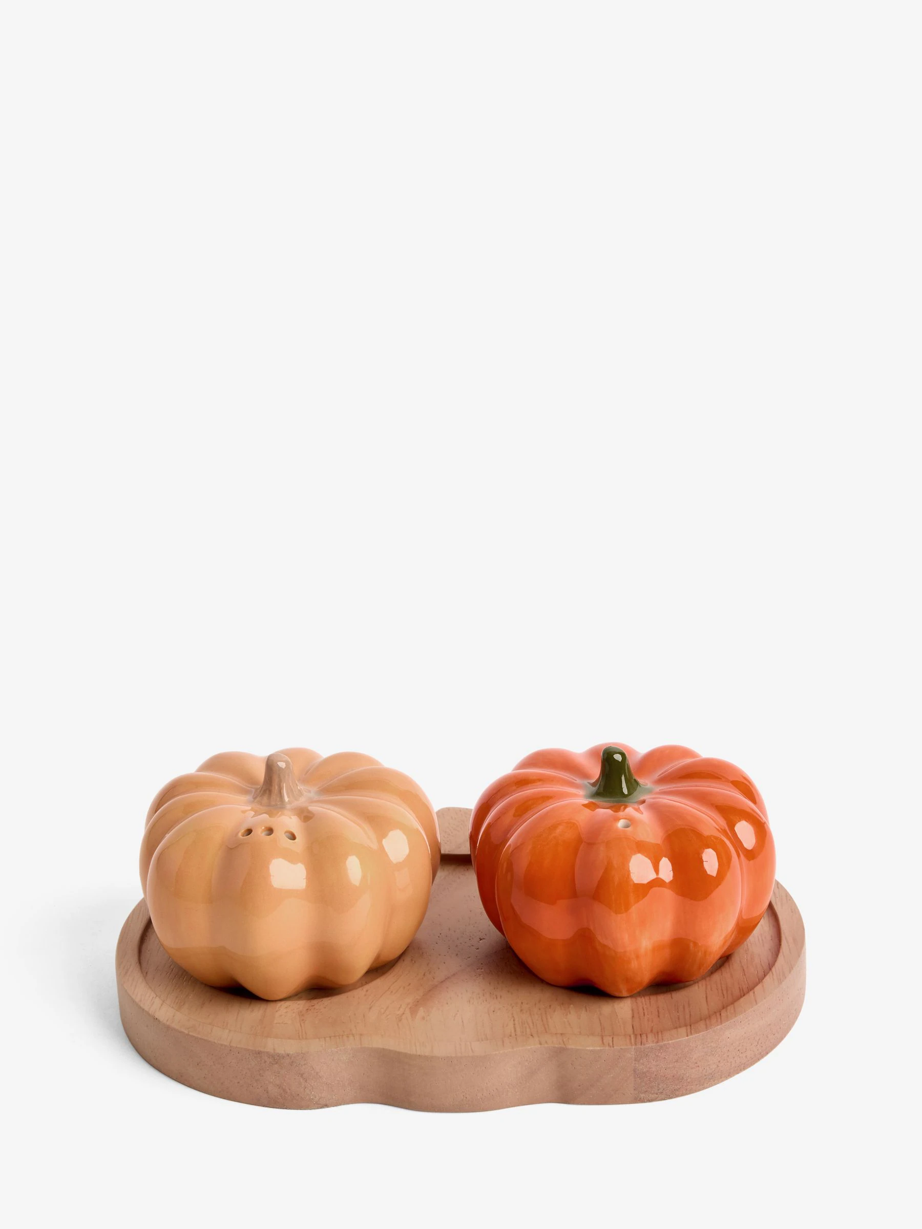 Pumpkin Salt and Pepper Shakers and Wooden Tray