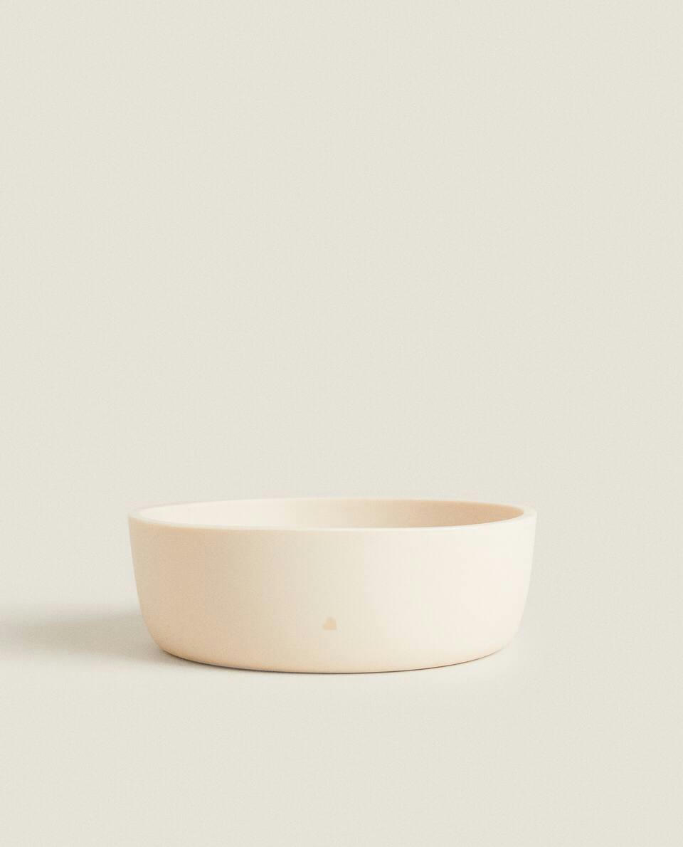 TIGELA DE SILICONE EM FORMATO DE CORAÇÃO