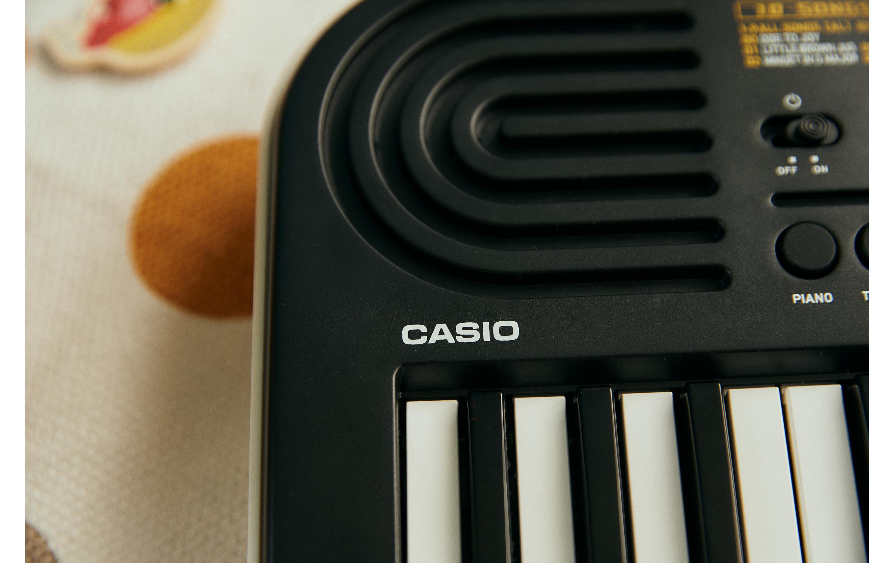 Keyboard SA-51Keyboard mit 32 Mini-Tasten und 100 Klangfarben