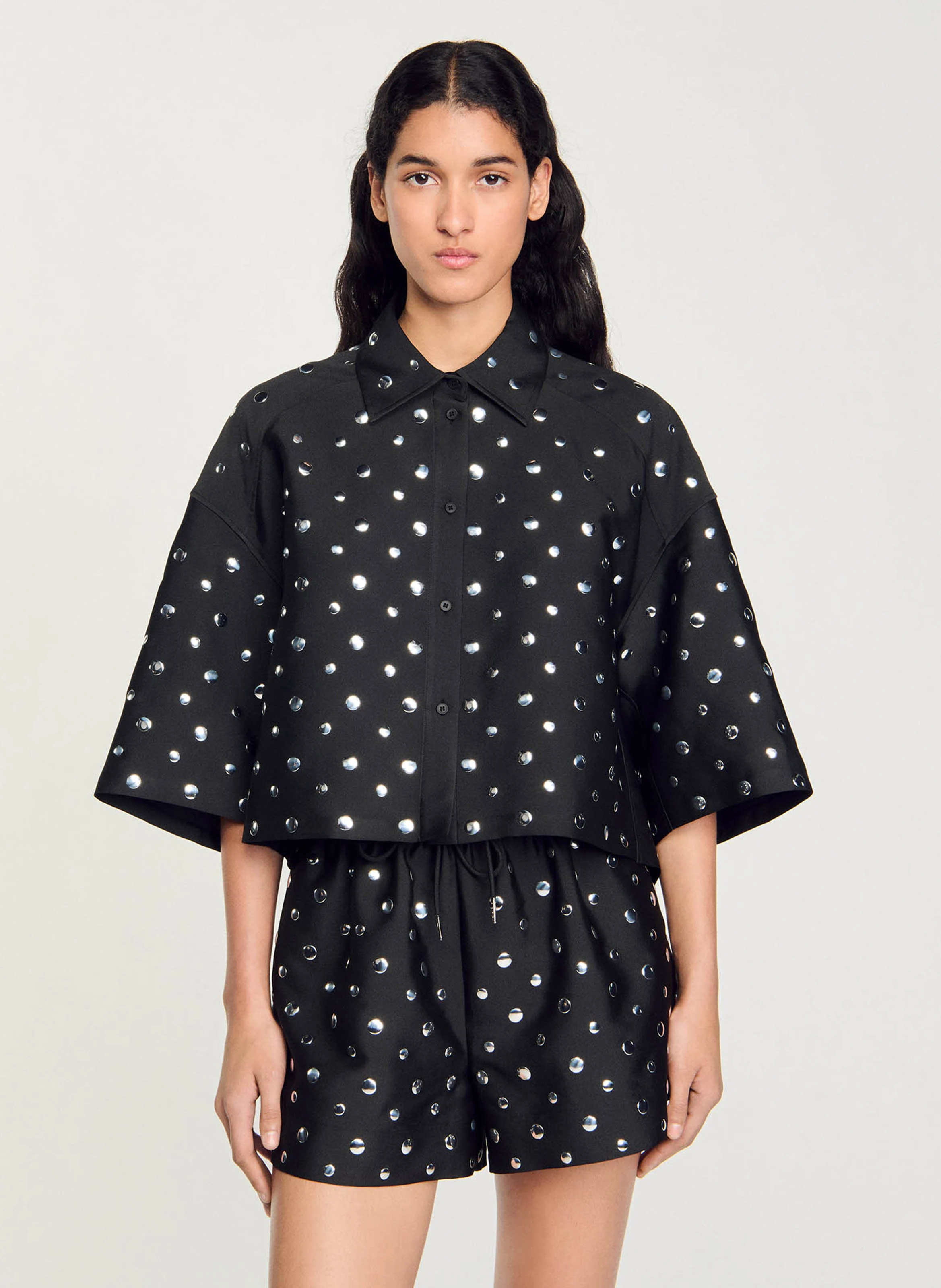 Chemise courte à studs | Noir