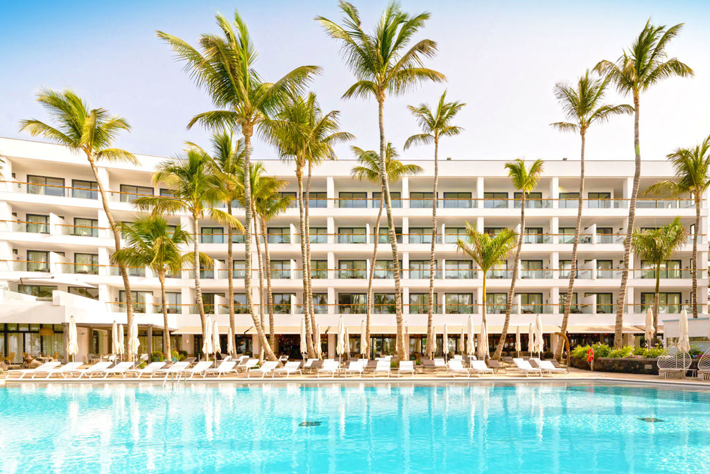 Fariones Hotel Logies en ontbijt - Hotel
