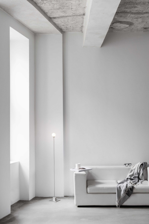 Northern Snowball vloerlamp staal