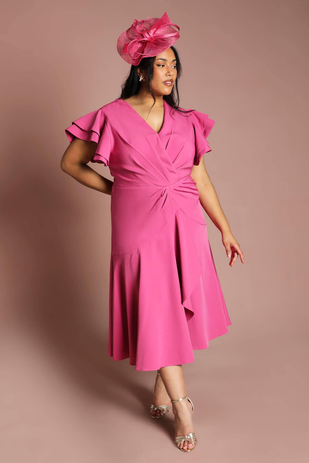 Coast Robe Midi Grande Taille À Manches Courtes Col V Et Cache-cœur Devant