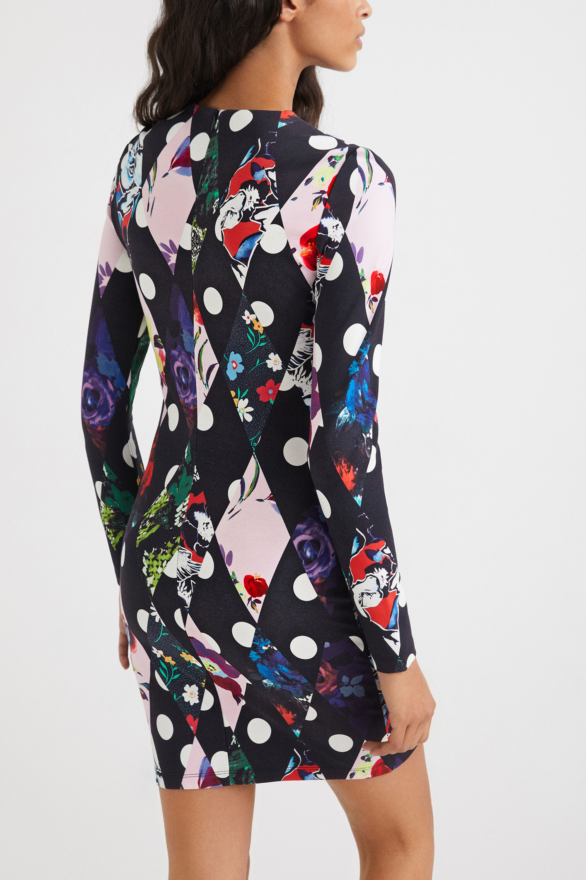 Robe slim courte losanges