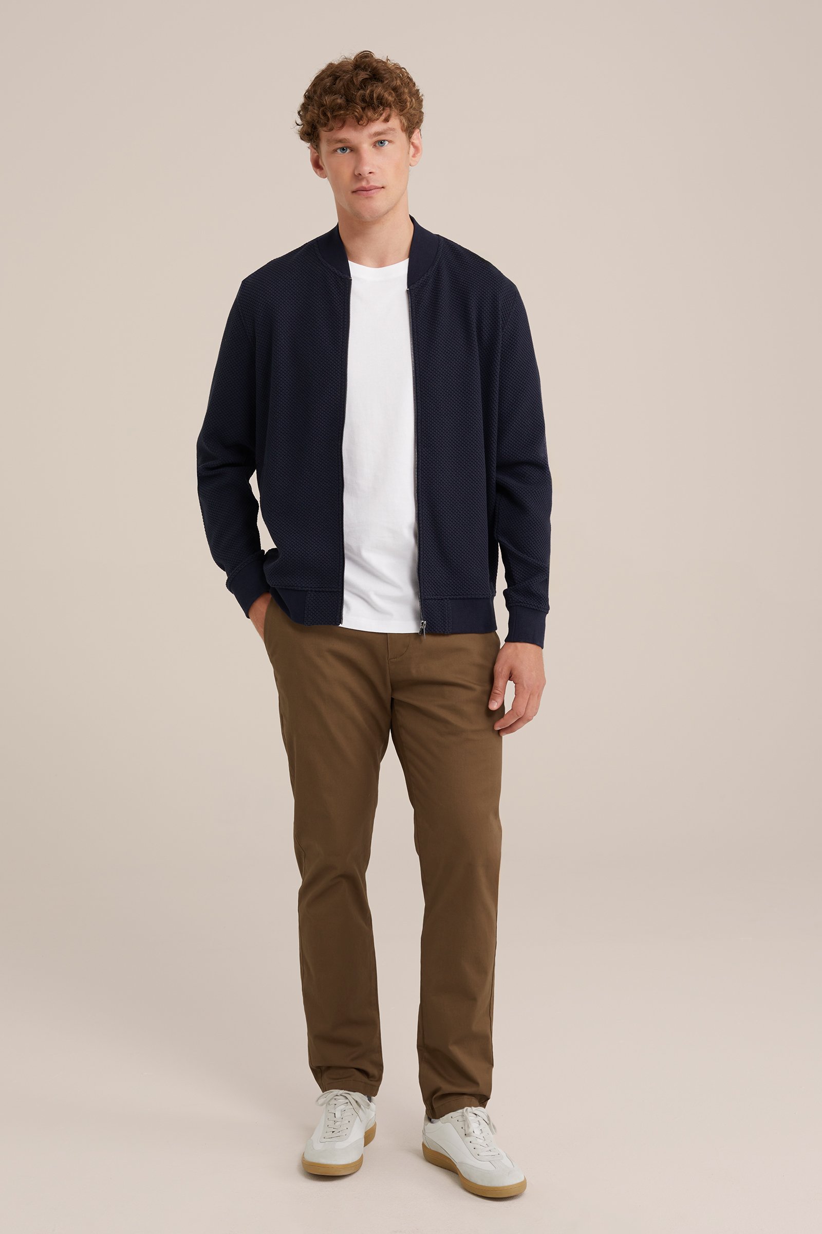 slim fit chino met stretch Fundamentals Roestbruin